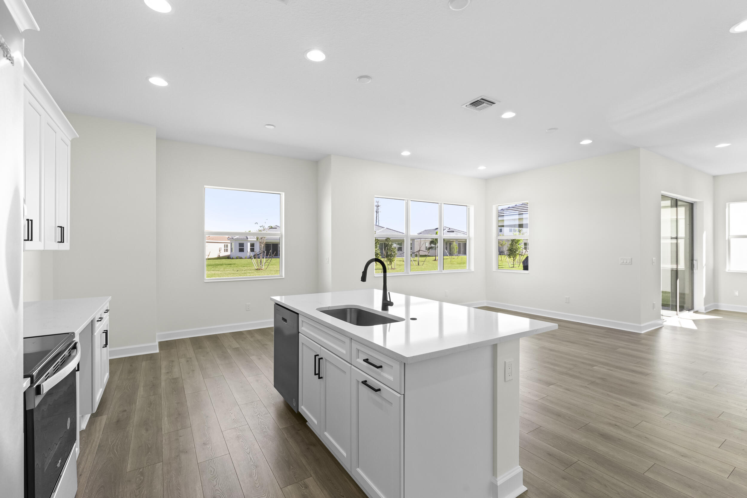 14159 Gray Bark Bend