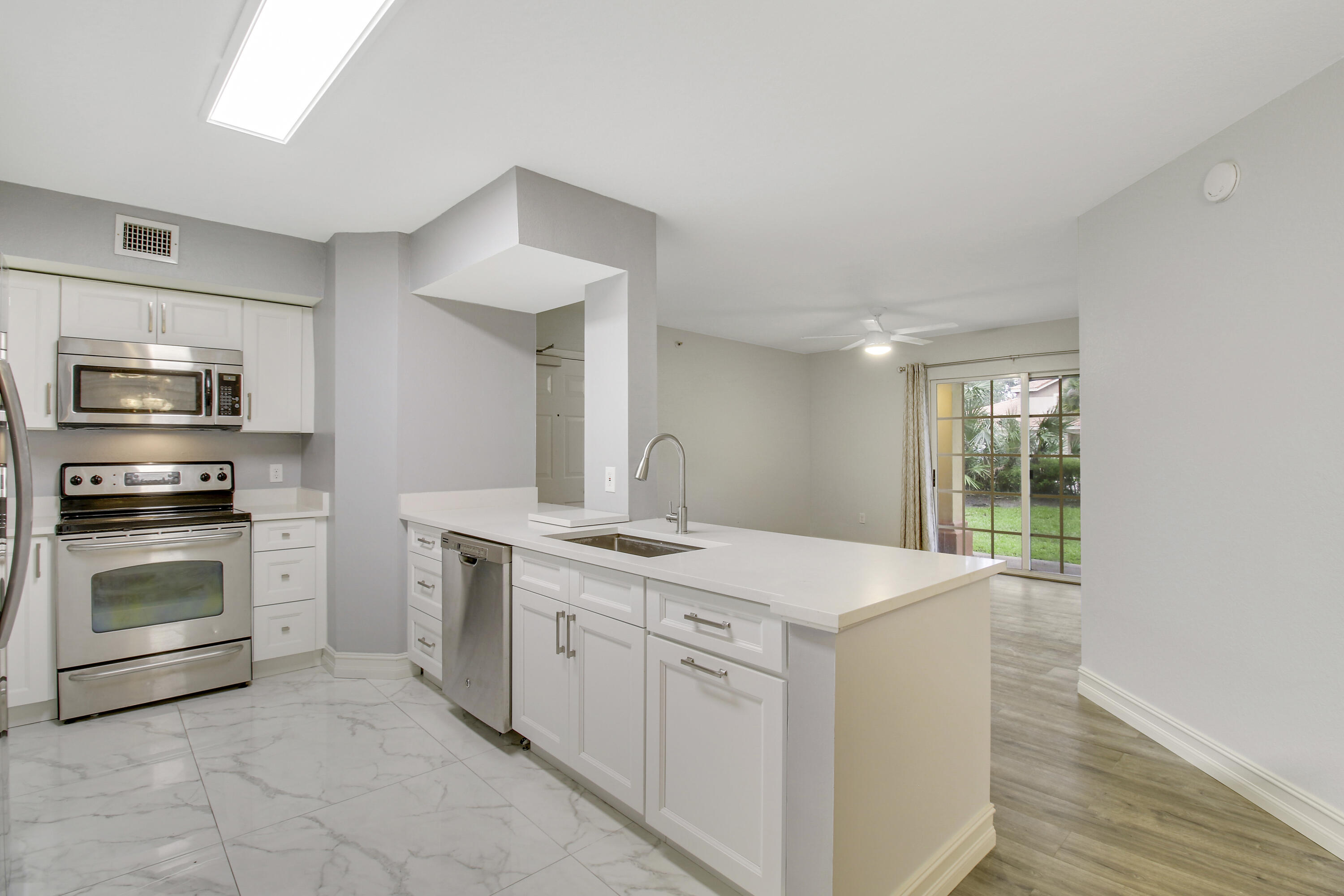 6769 Heritage Grande 2108