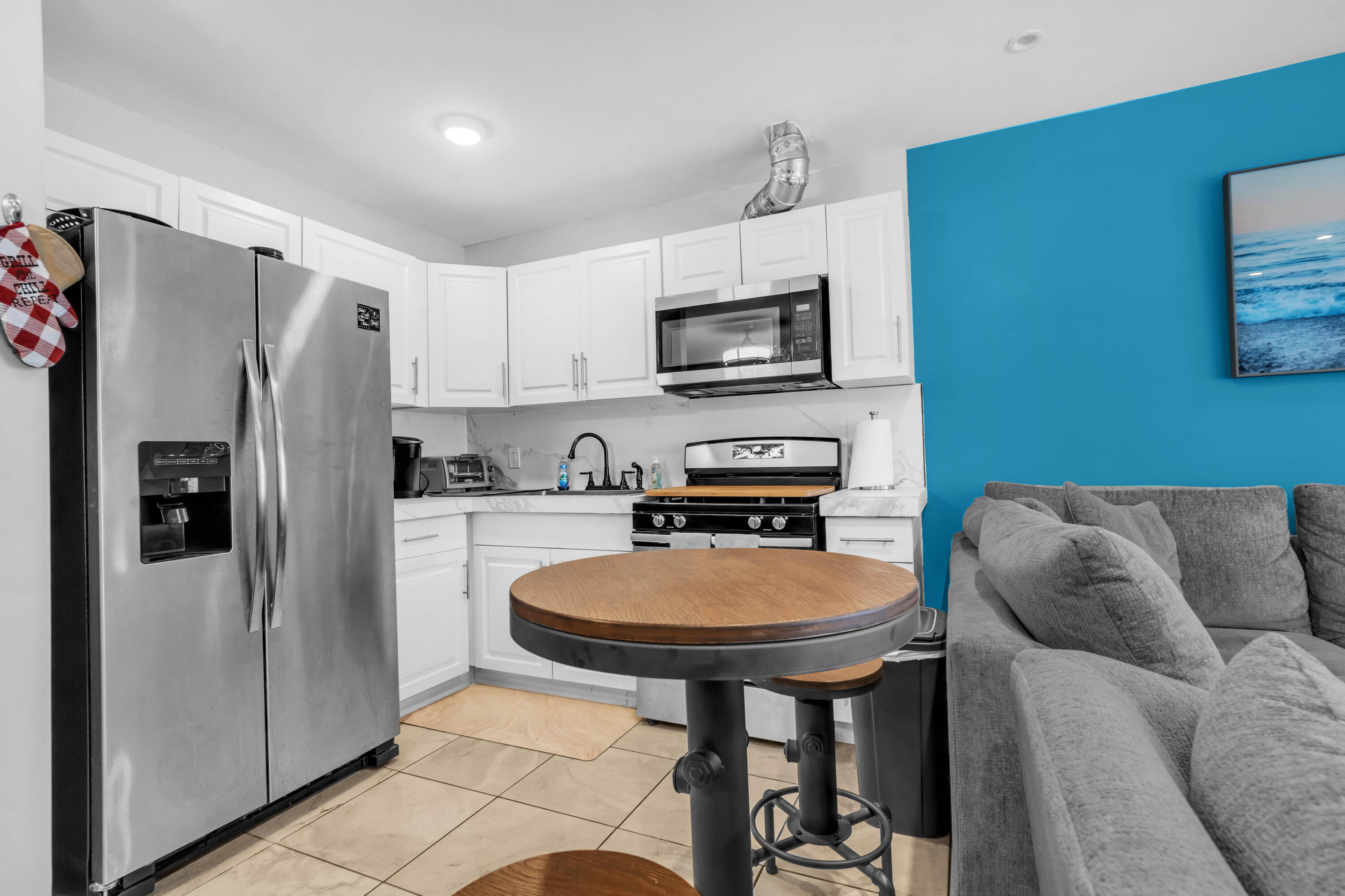 301 E Mcnab Road 103