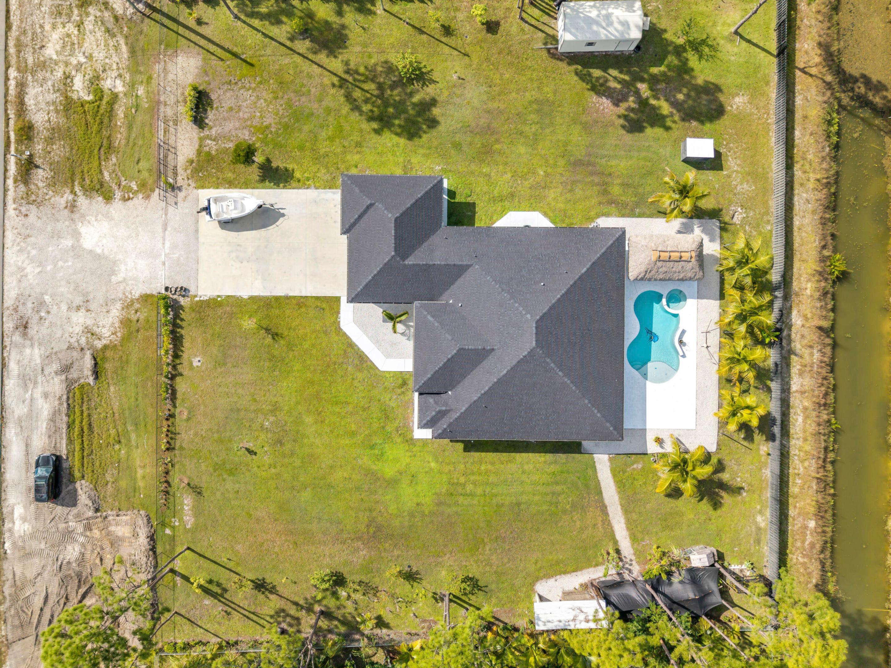 15435 Northlake Boulevard