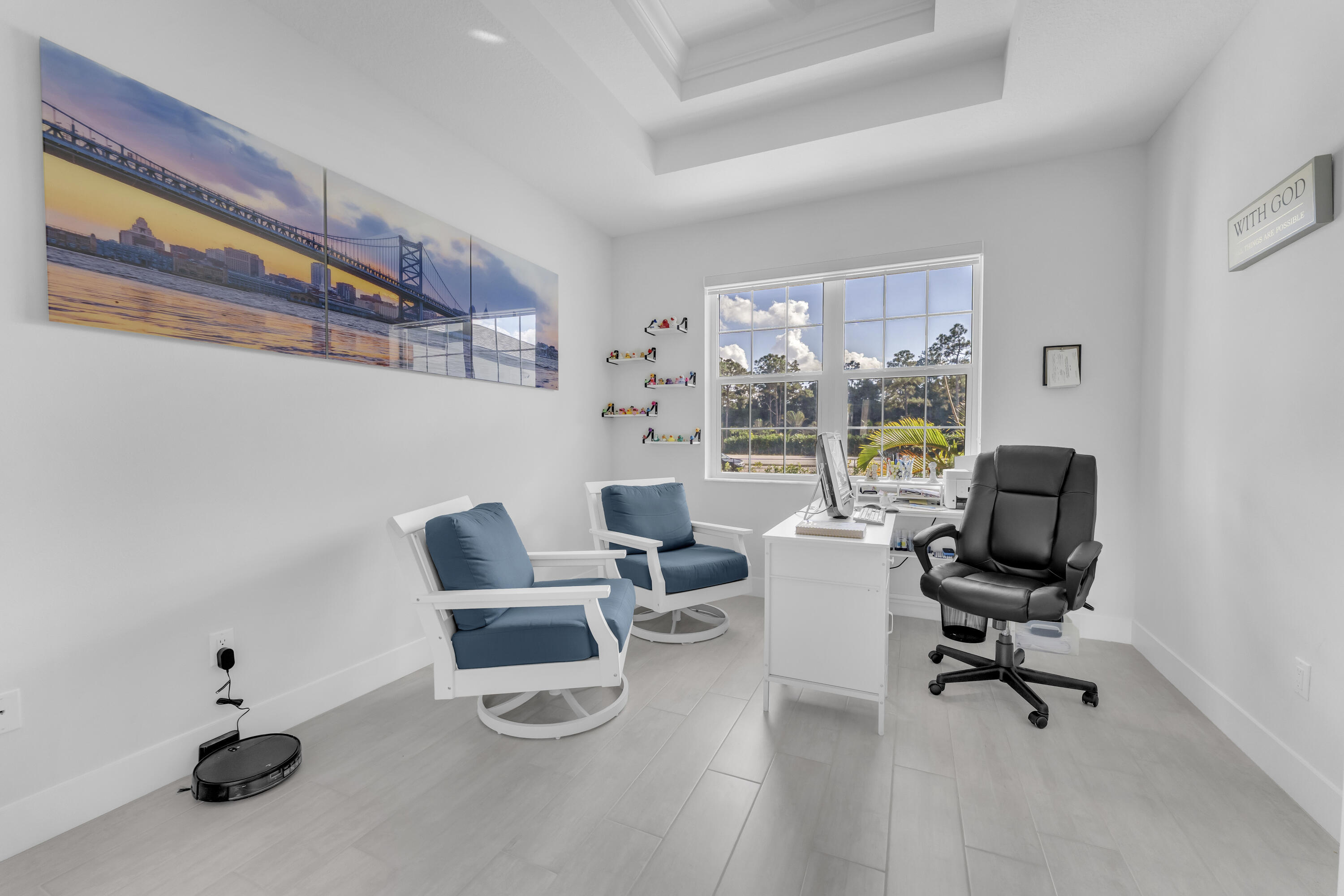 15435 Northlake Boulevard