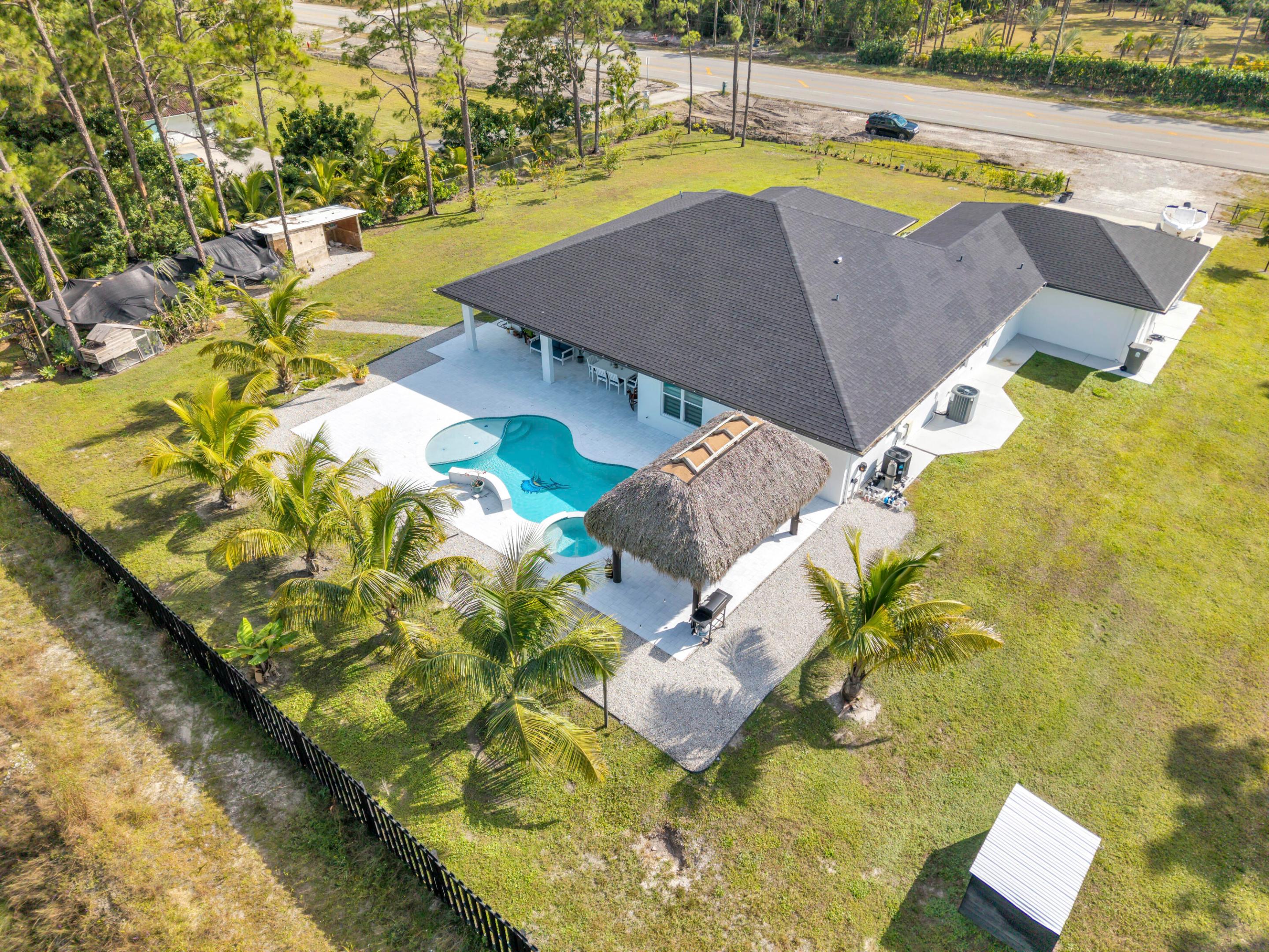 15435 Northlake Boulevard