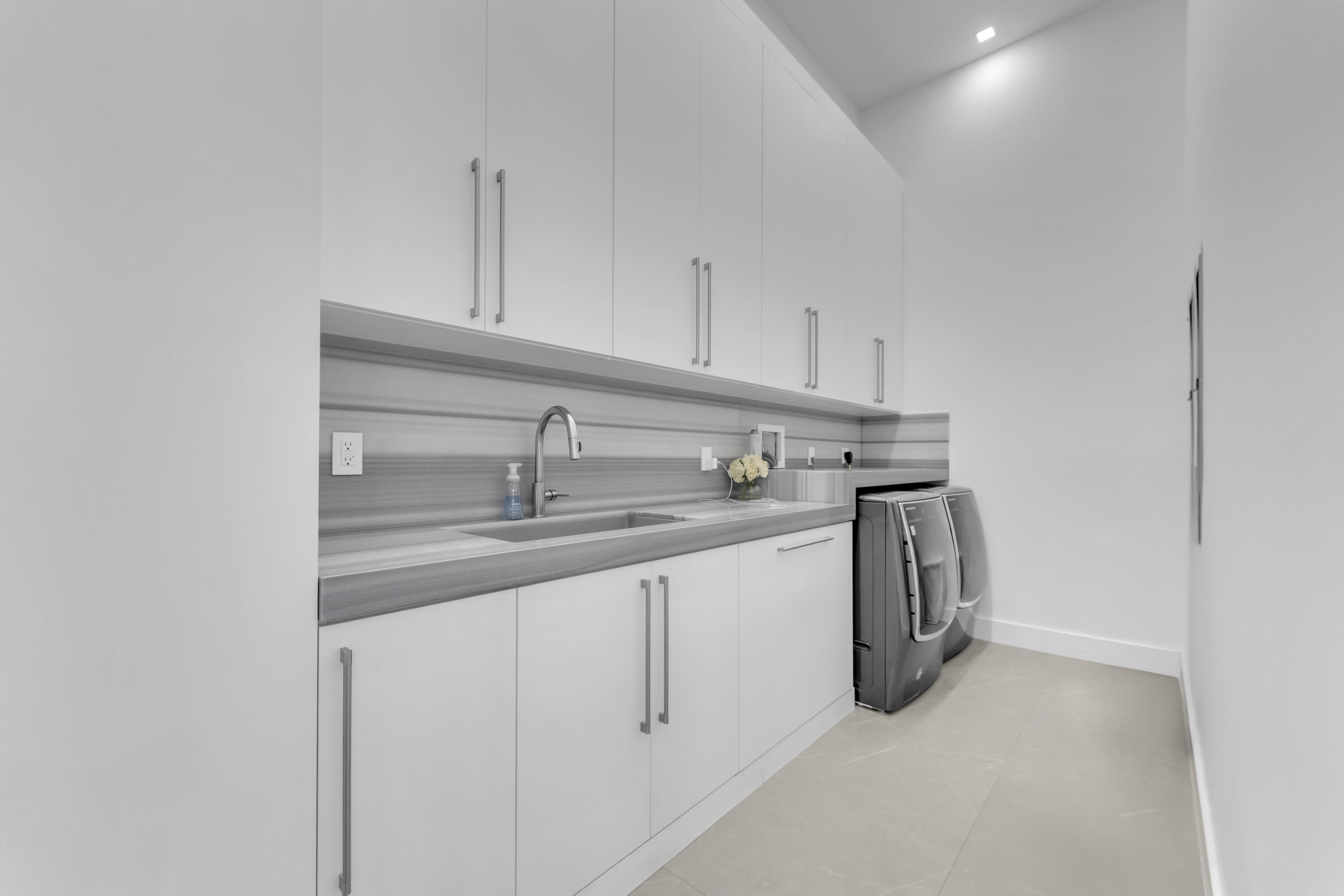 2401 NE 13th Street