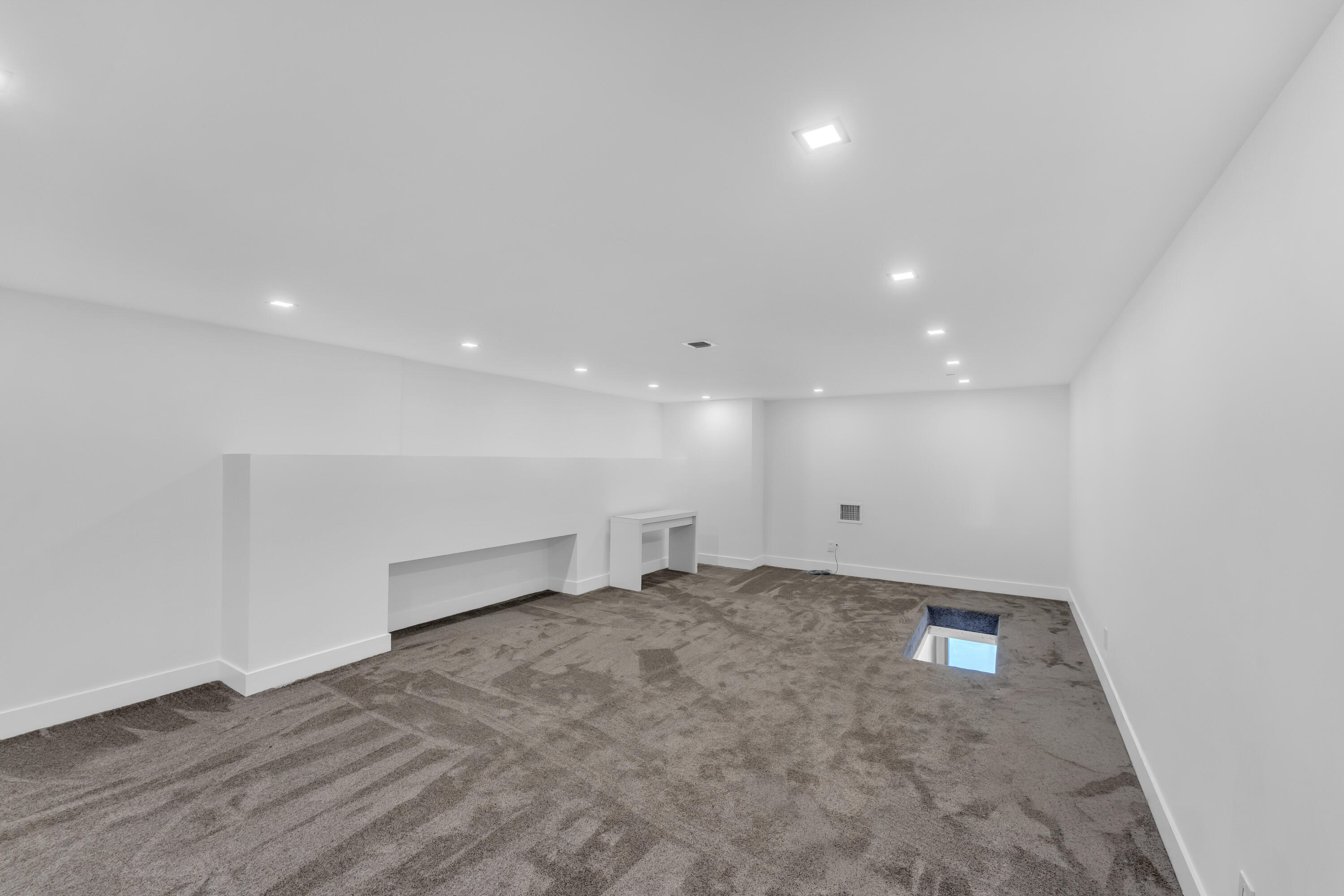 2401 NE 13th Street