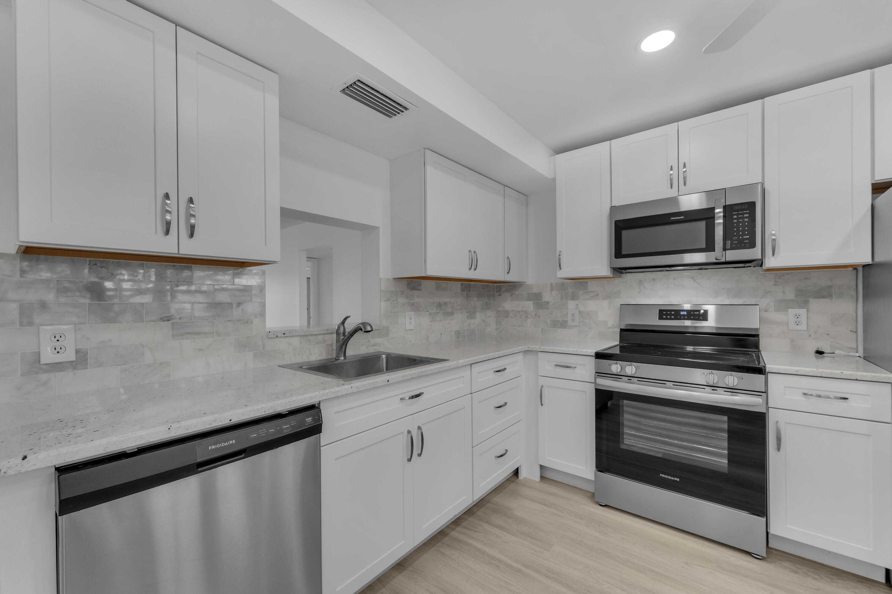 3003 Portofino Isle K1