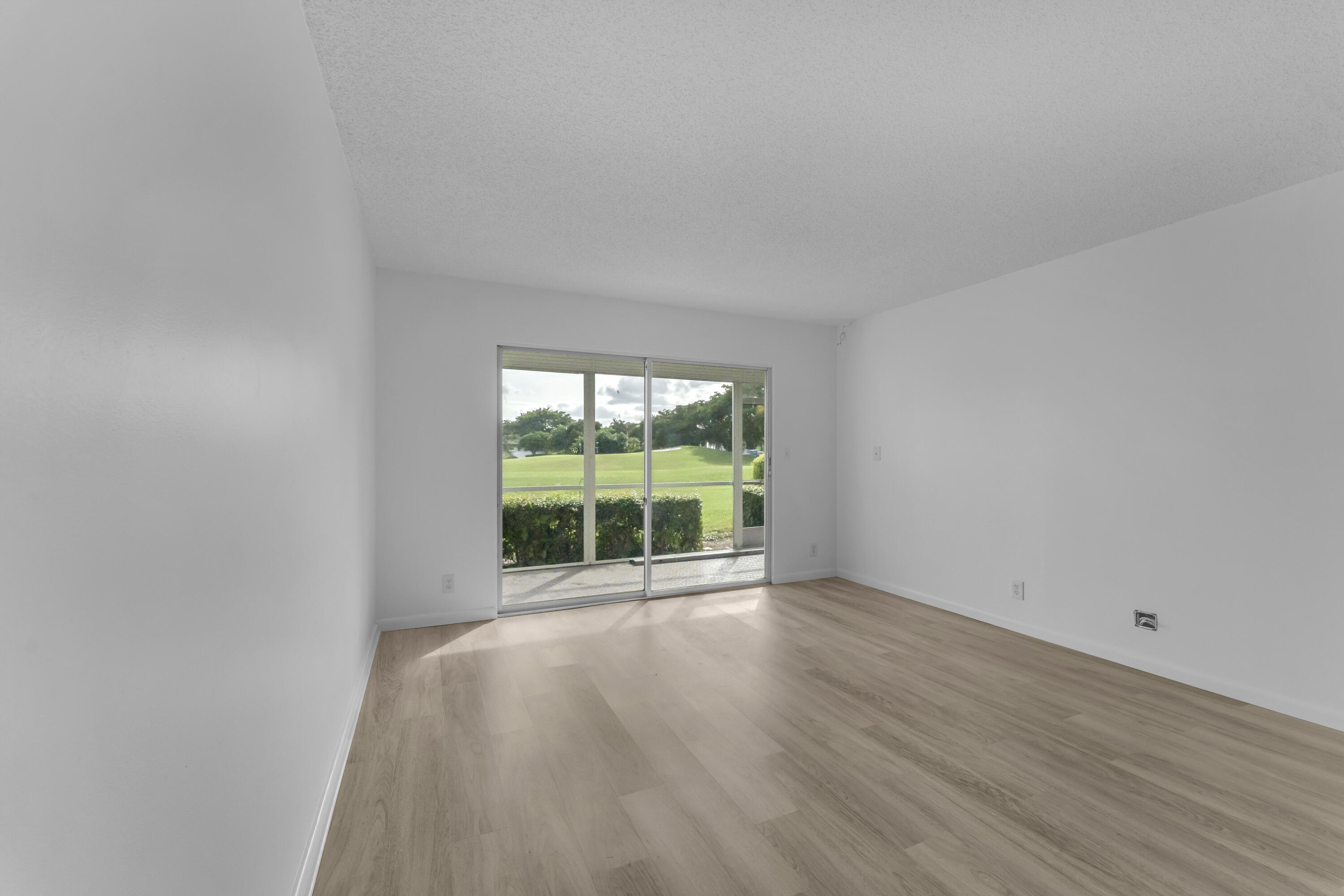 3003 Portofino Isle K1