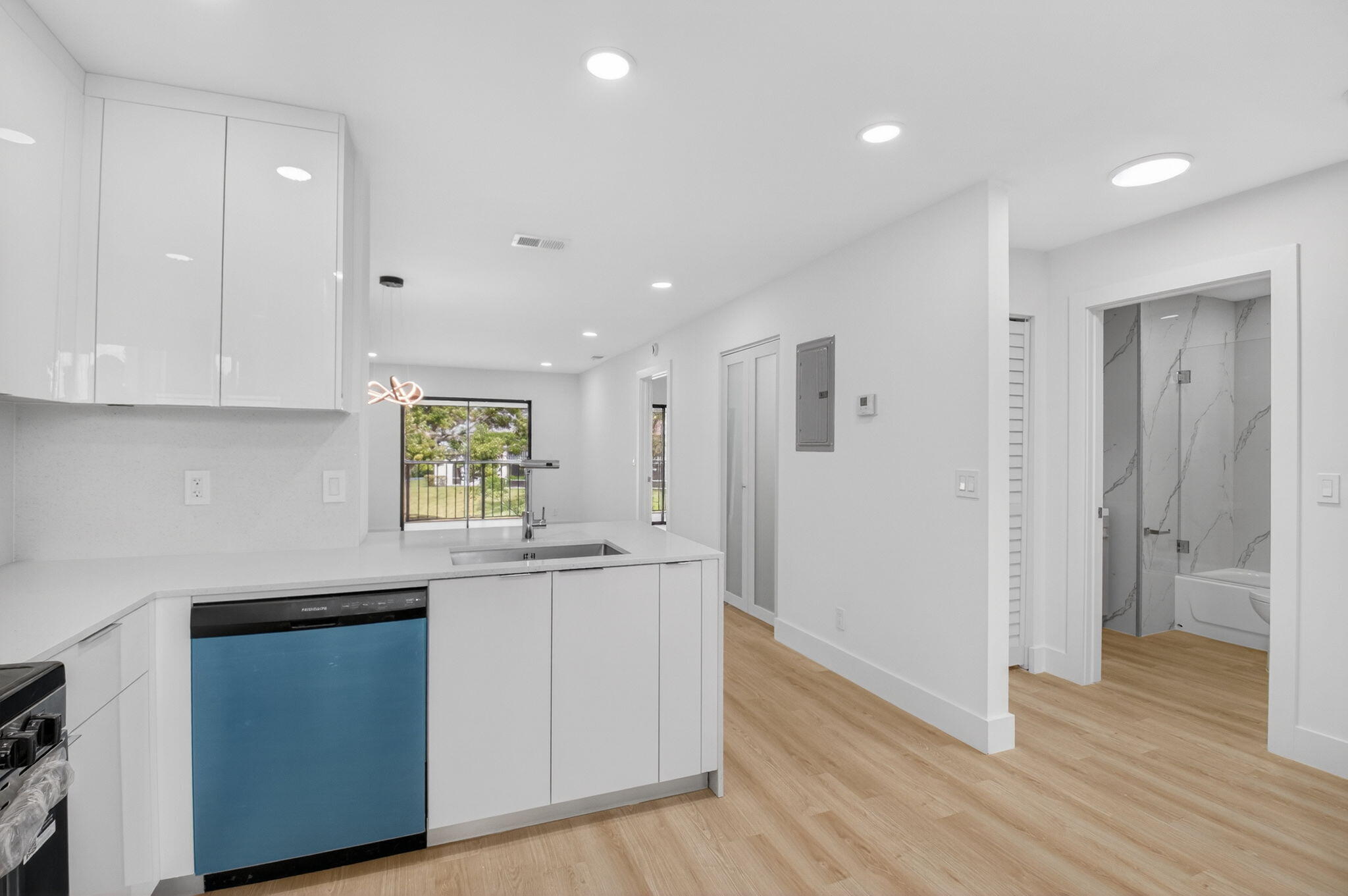 300 W Hidden Valley Boulevard 308