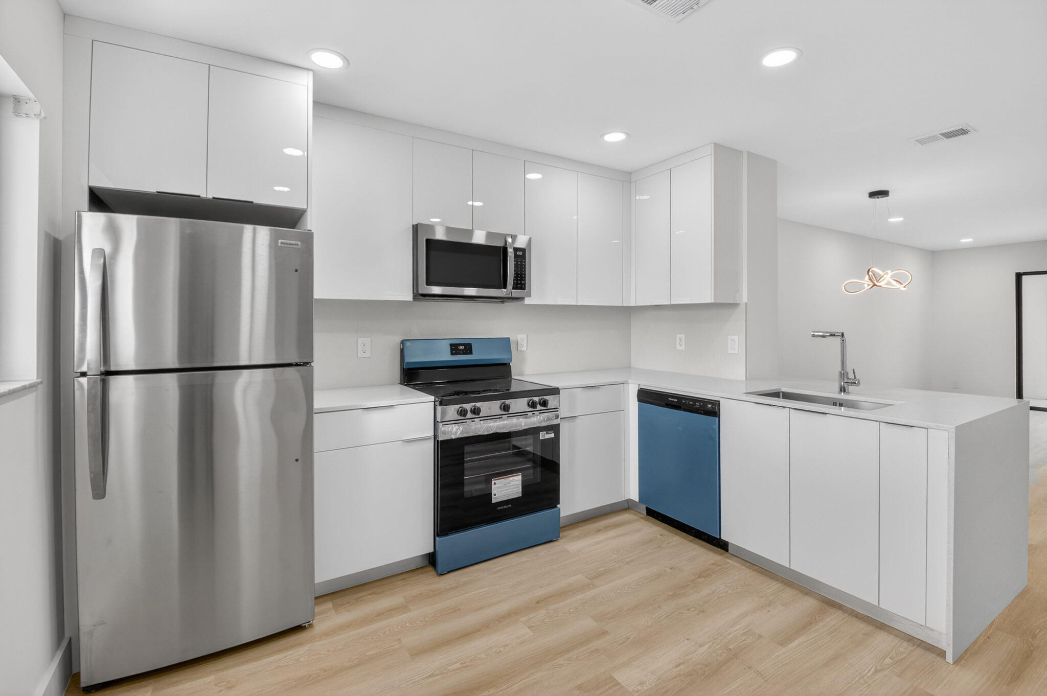 300 W Hidden Valley Boulevard 308