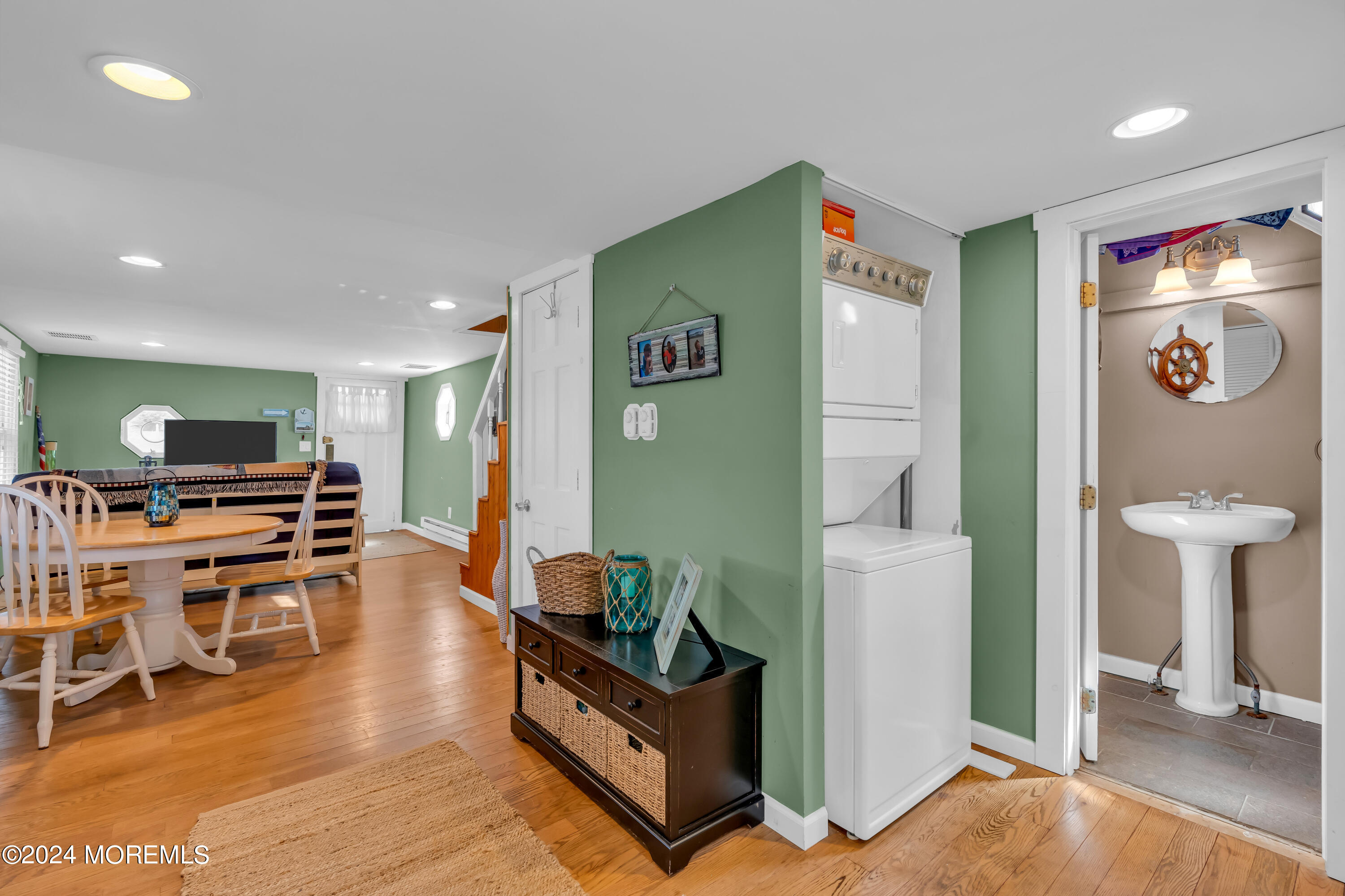 26 Surf Street