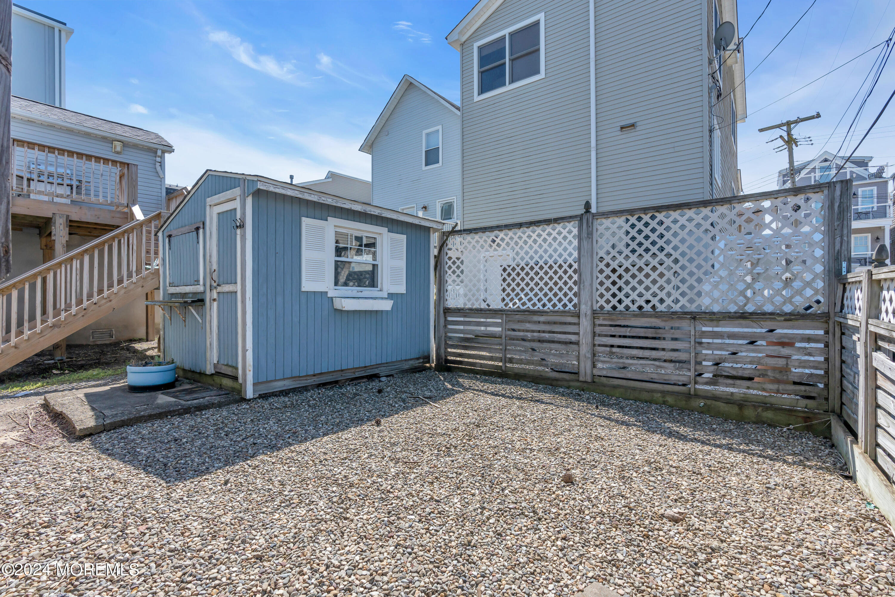 26 Surf Street