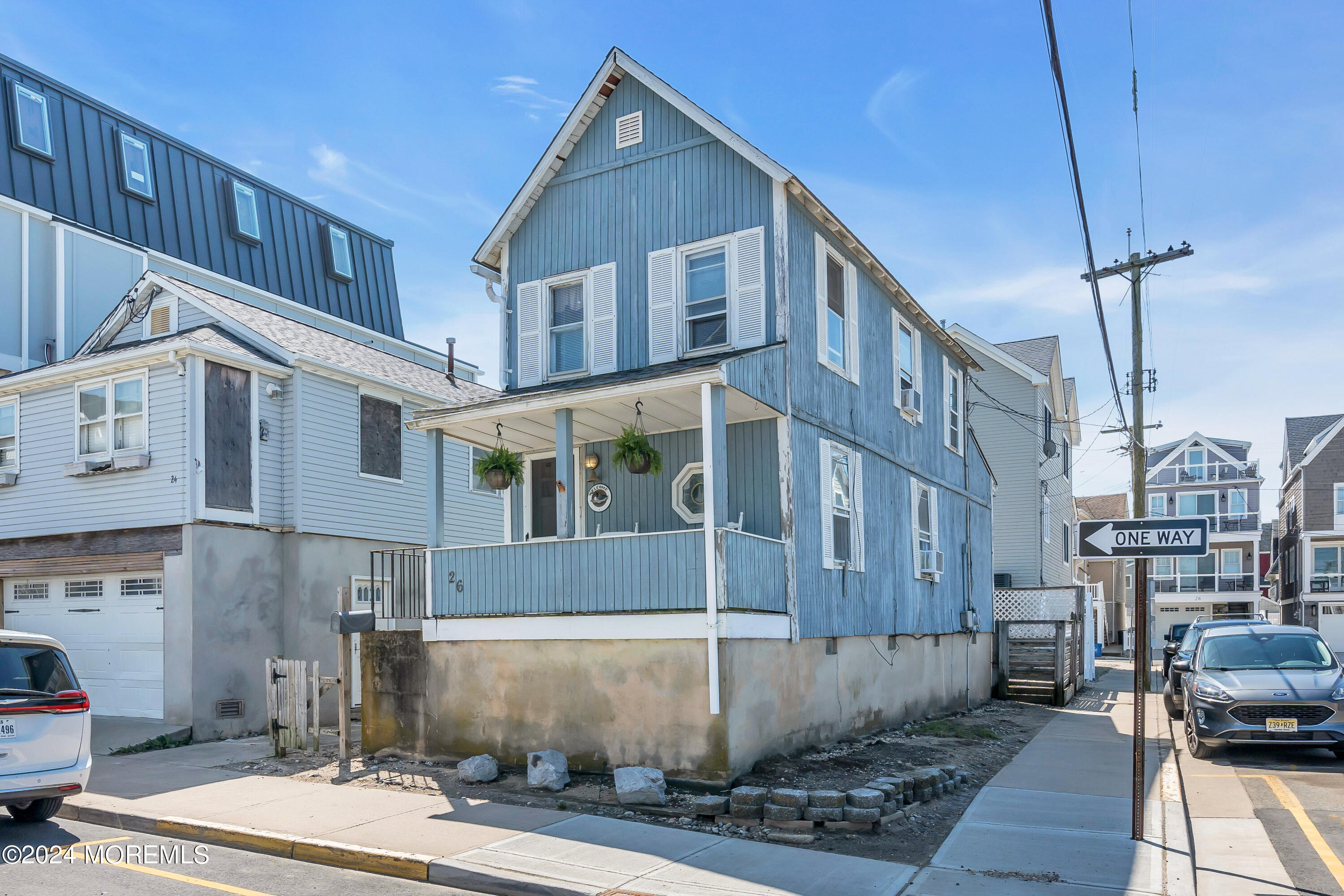 26 Surf Street