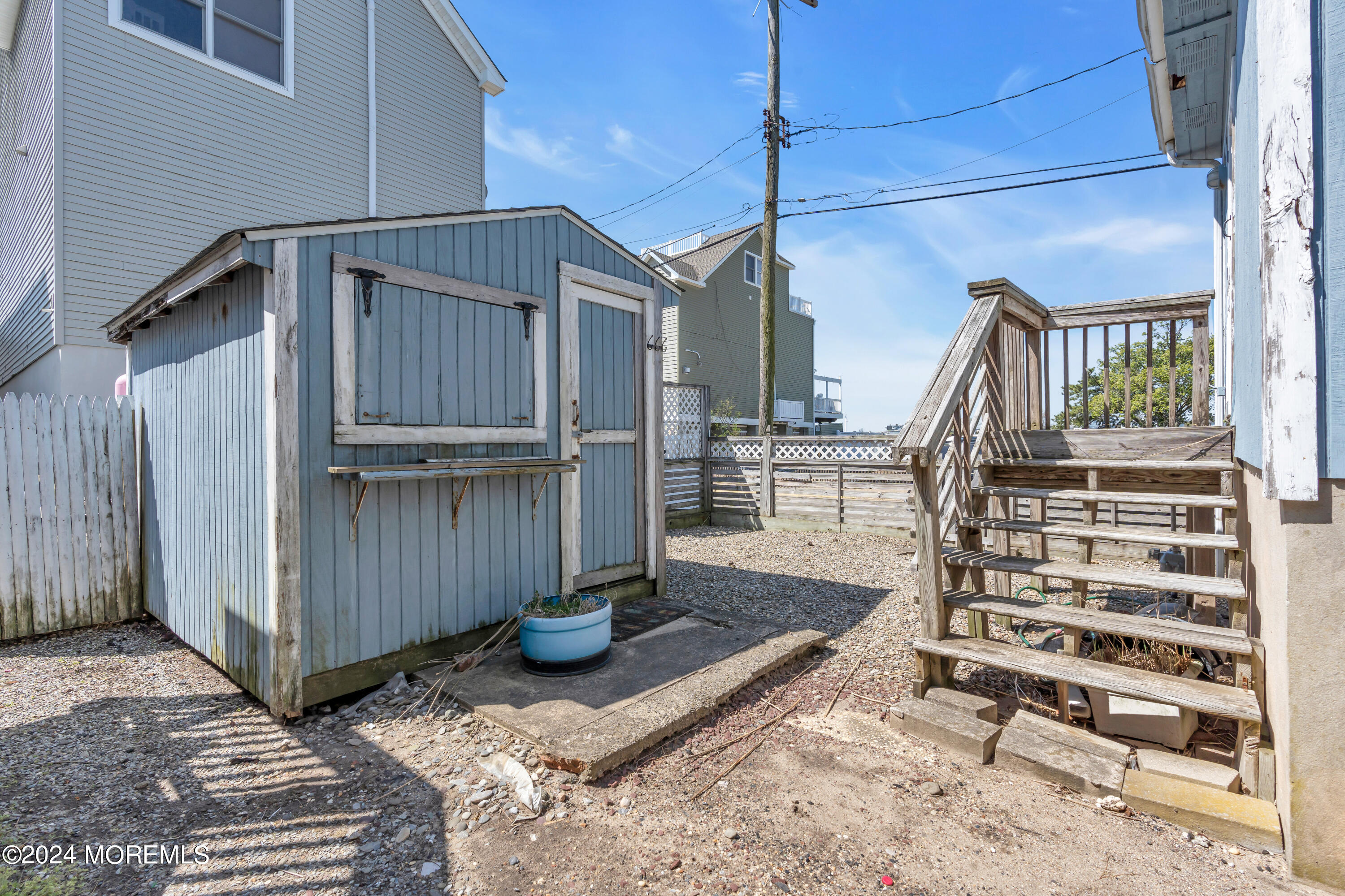 26 Surf Street