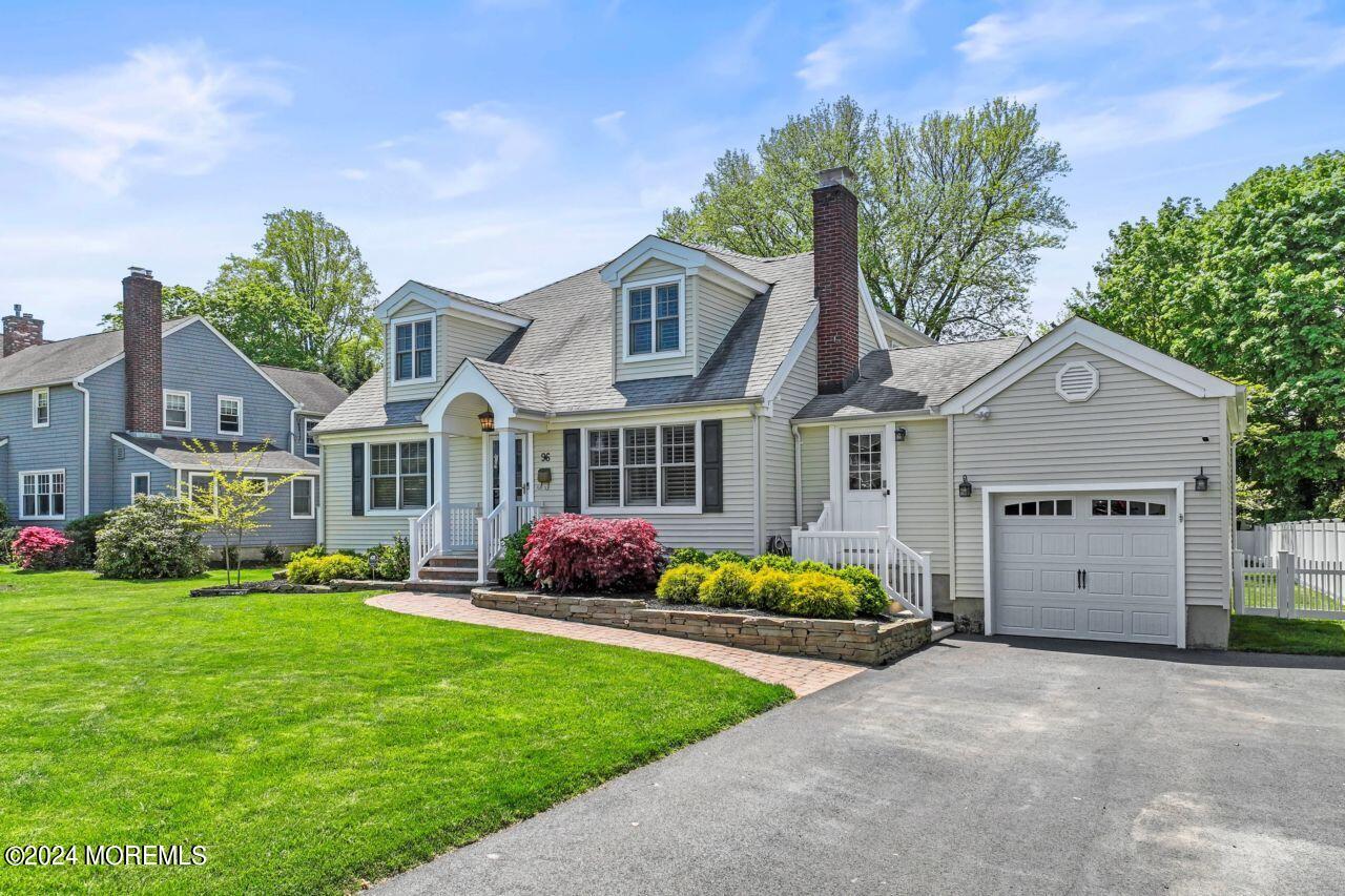 96 Forrest Avenue