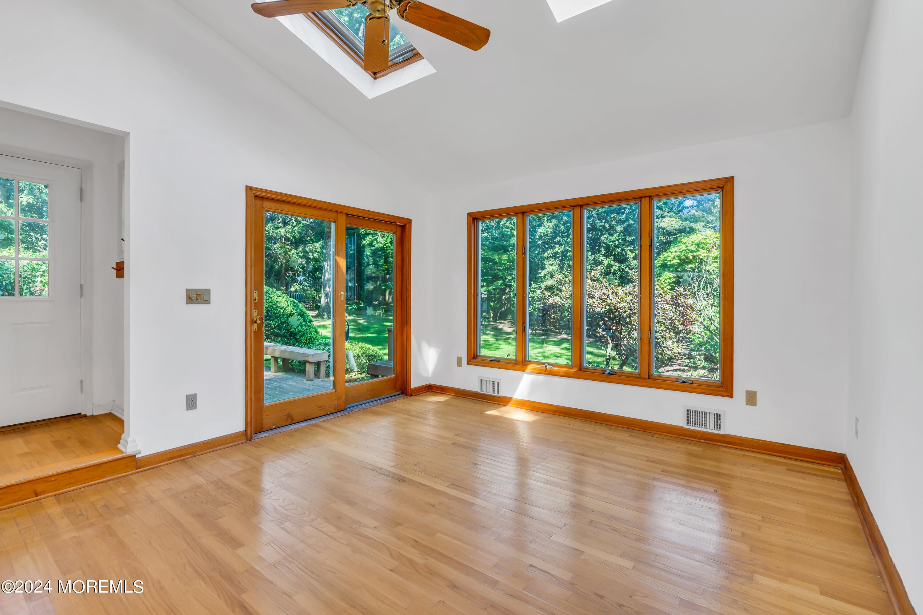 85 Hance Road