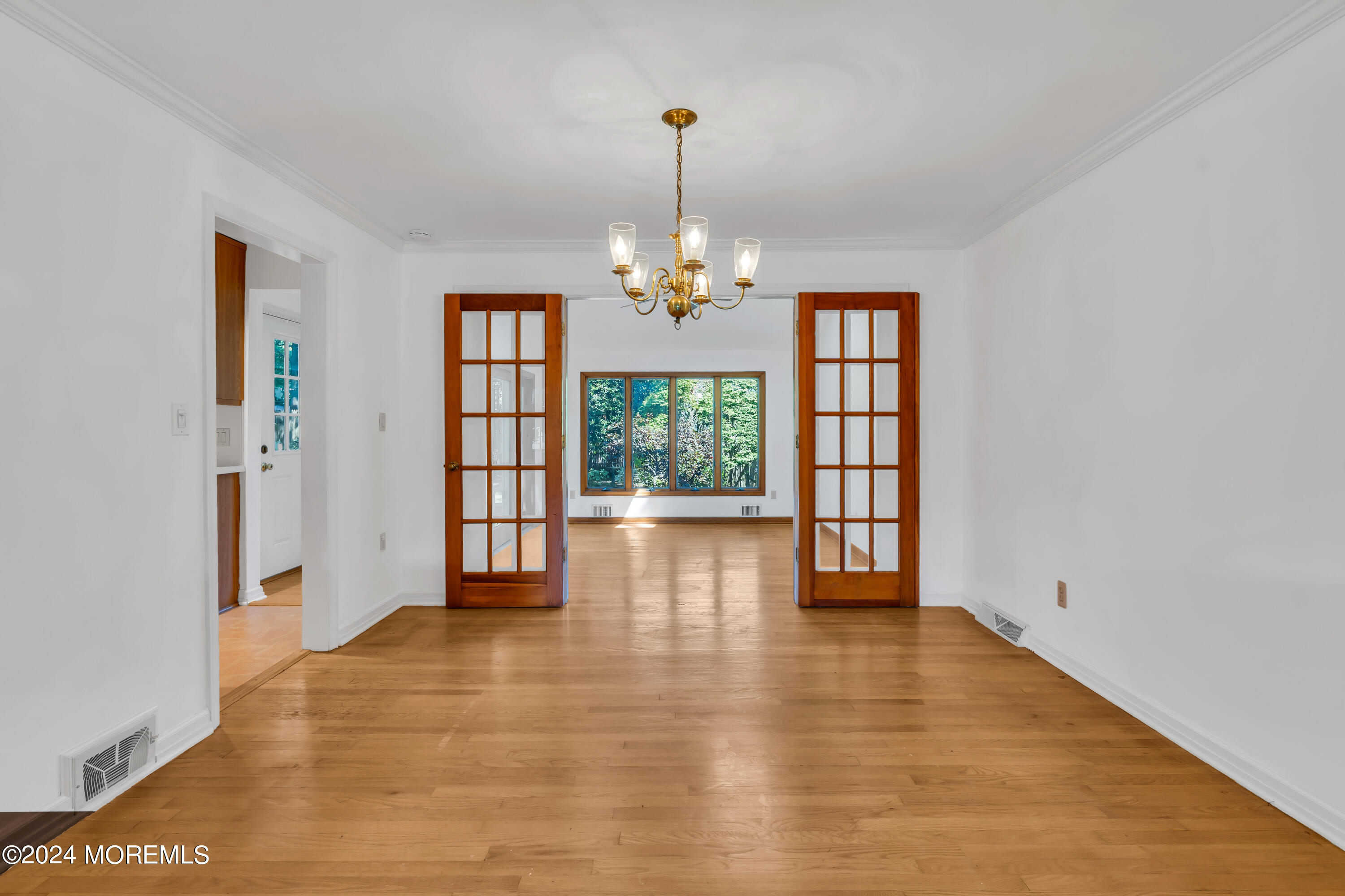 85 Hance Road