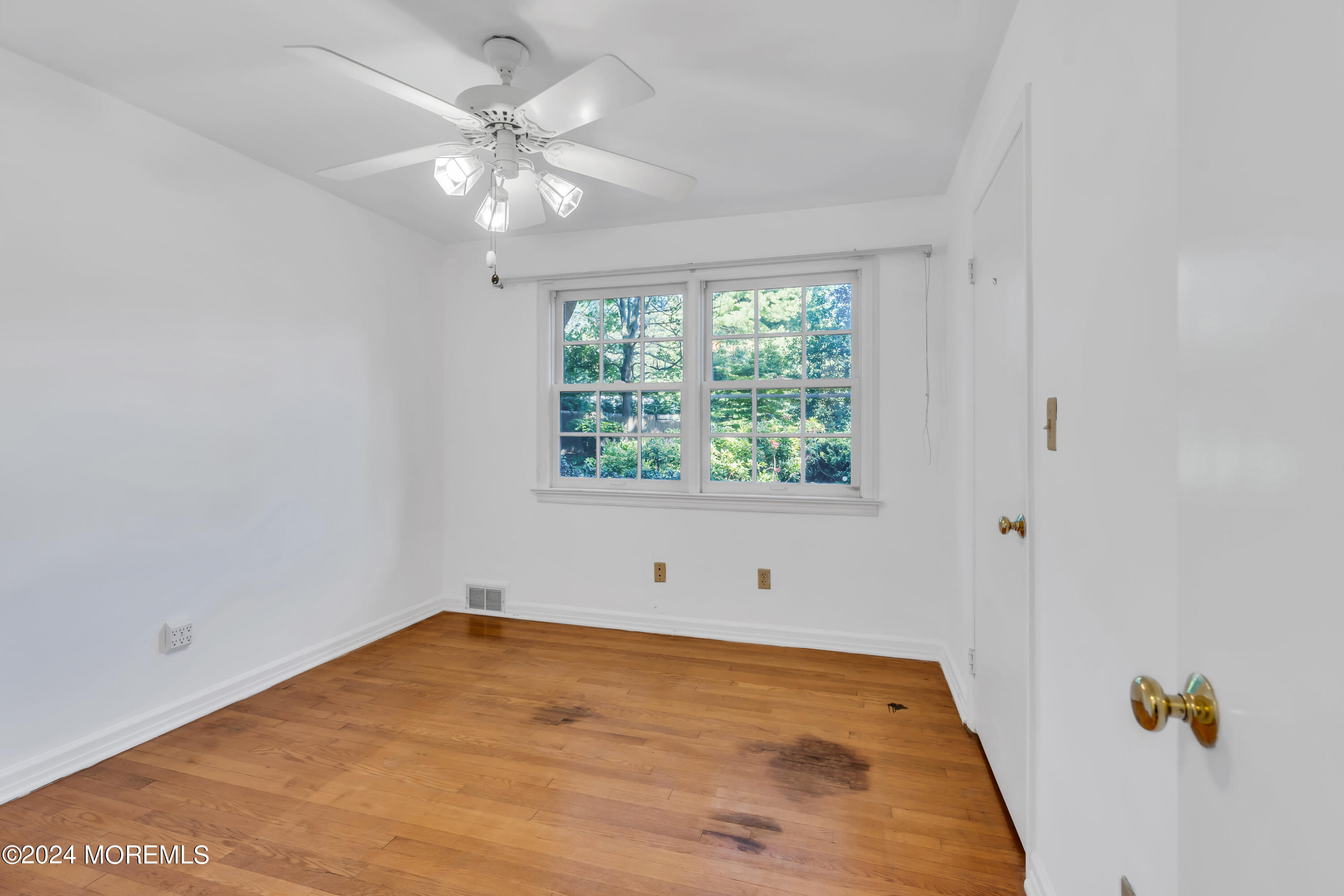 85 Hance Road