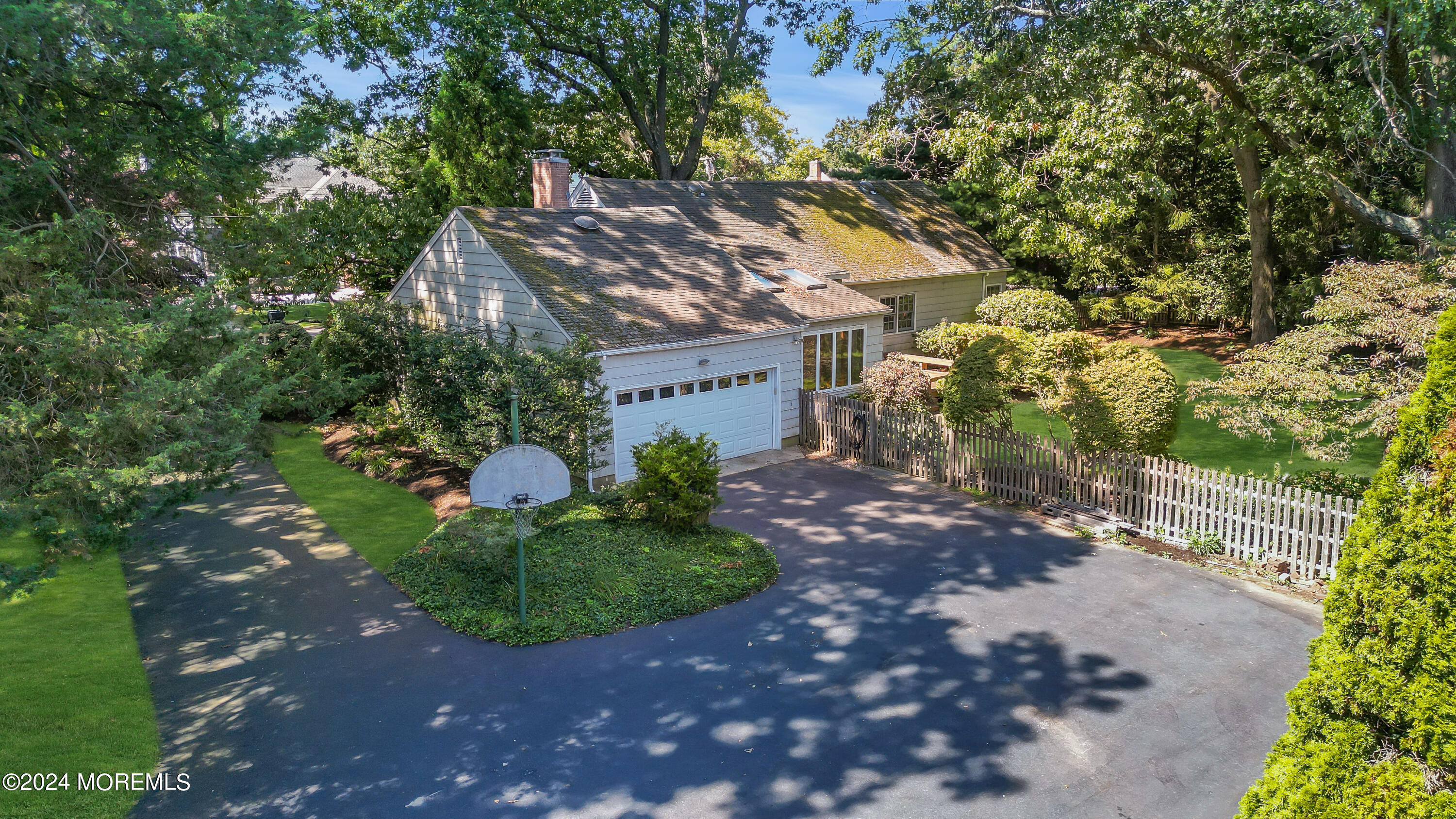 85 Hance Road