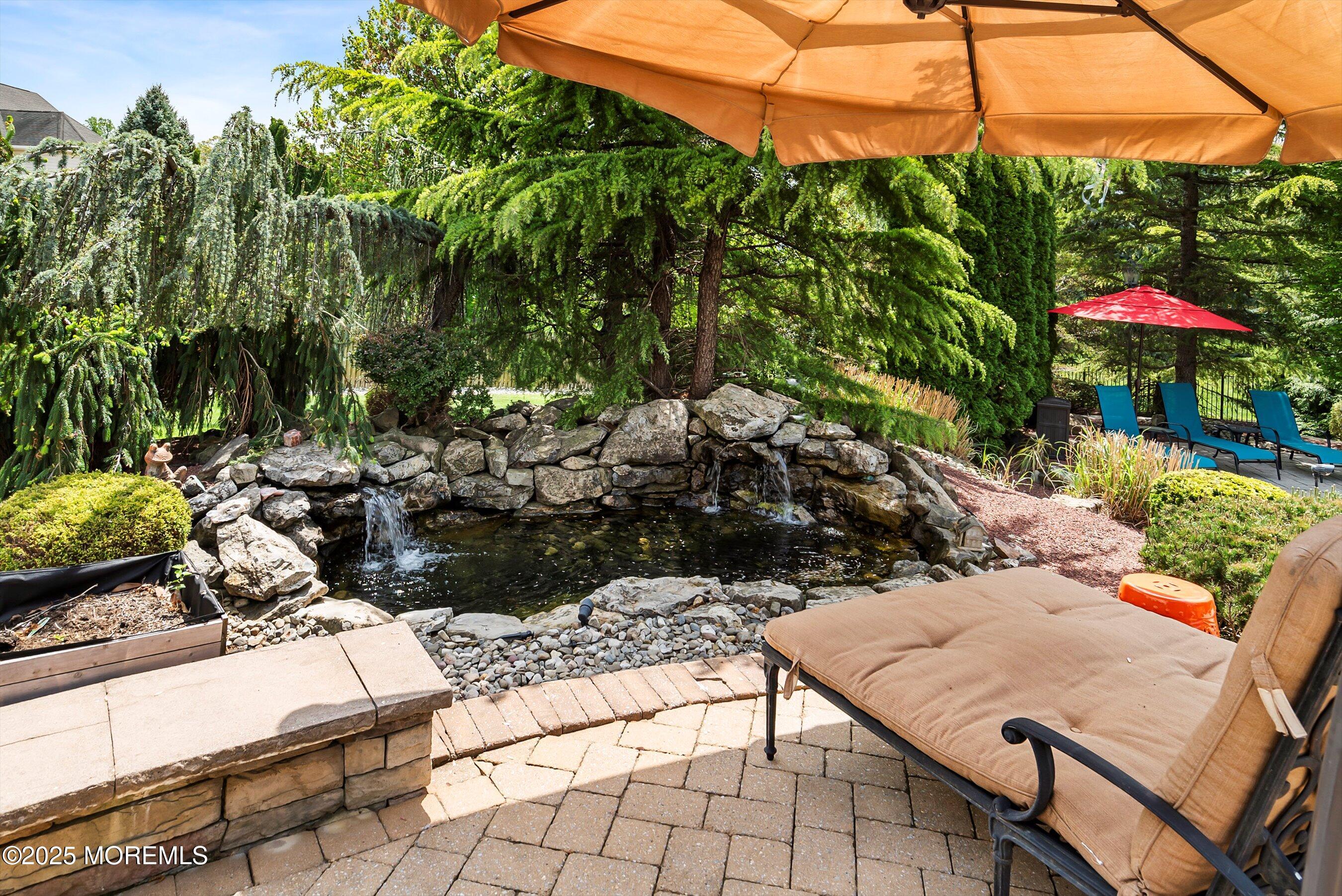 19 Gallant Fox Road
