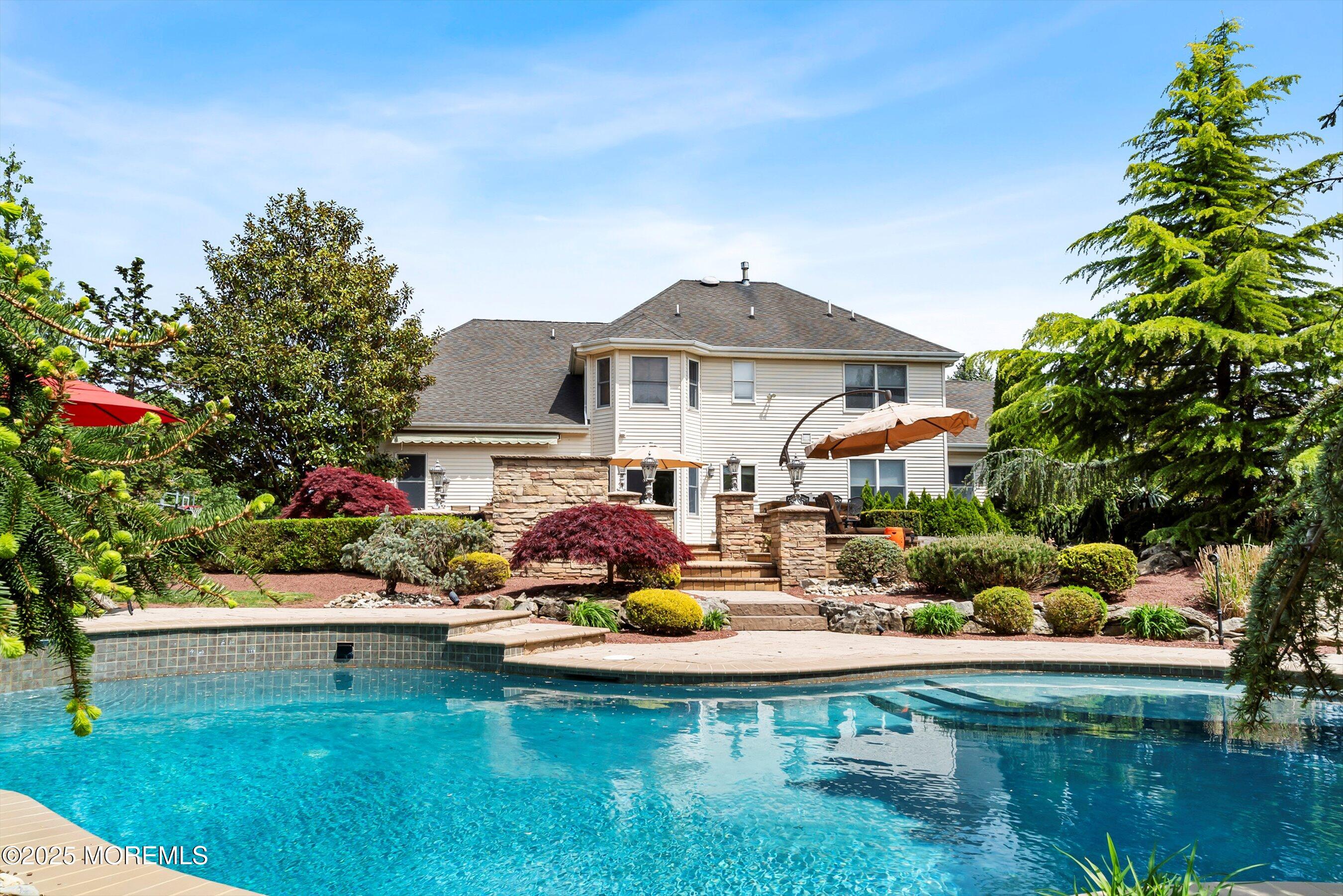 19 Gallant Fox Road