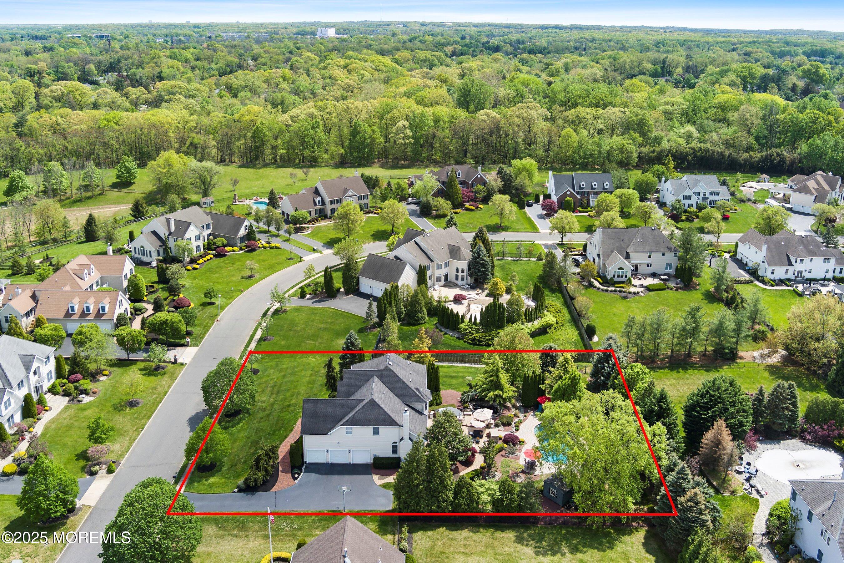 19 Gallant Fox Road