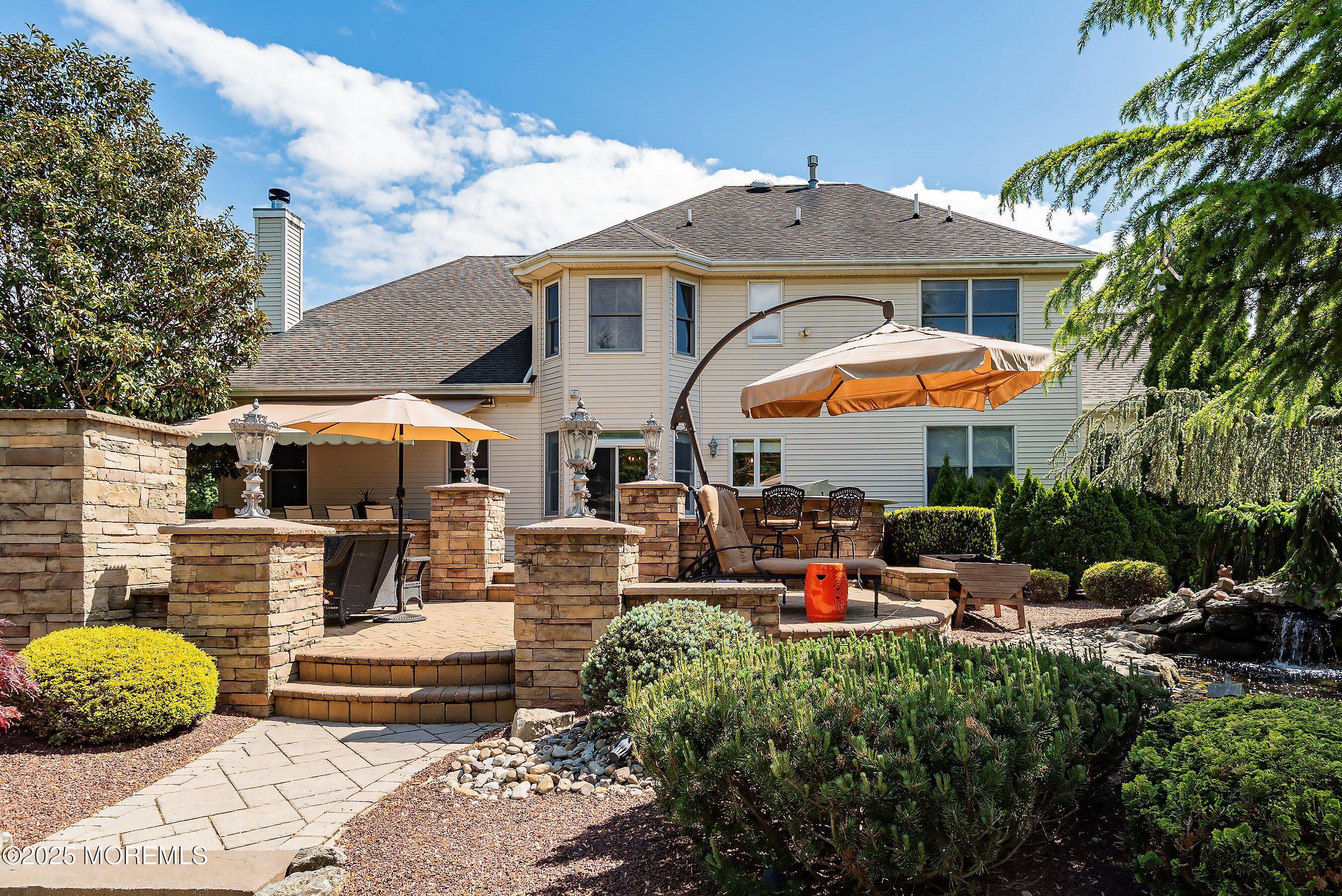 19 Gallant Fox Road