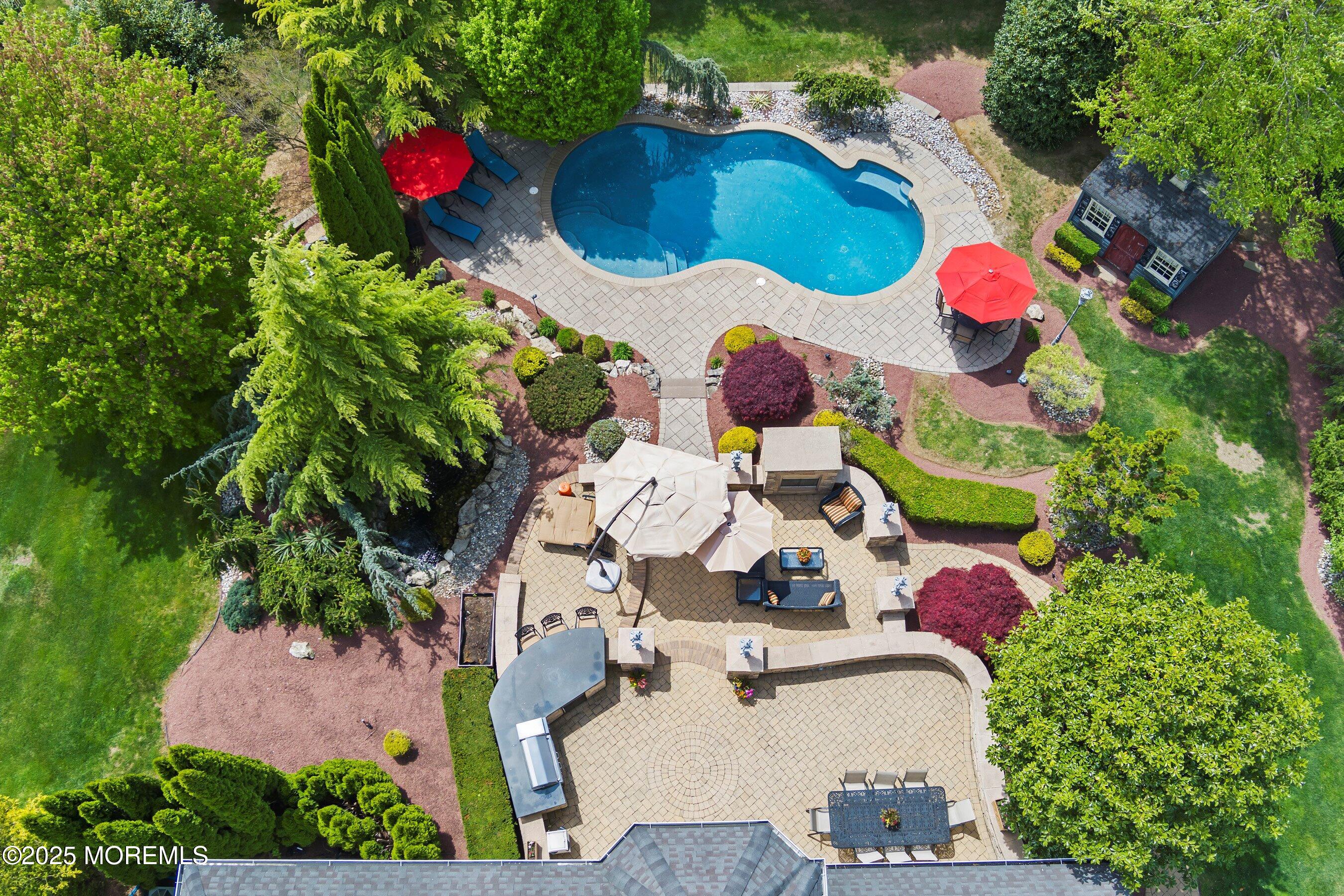 19 Gallant Fox Road