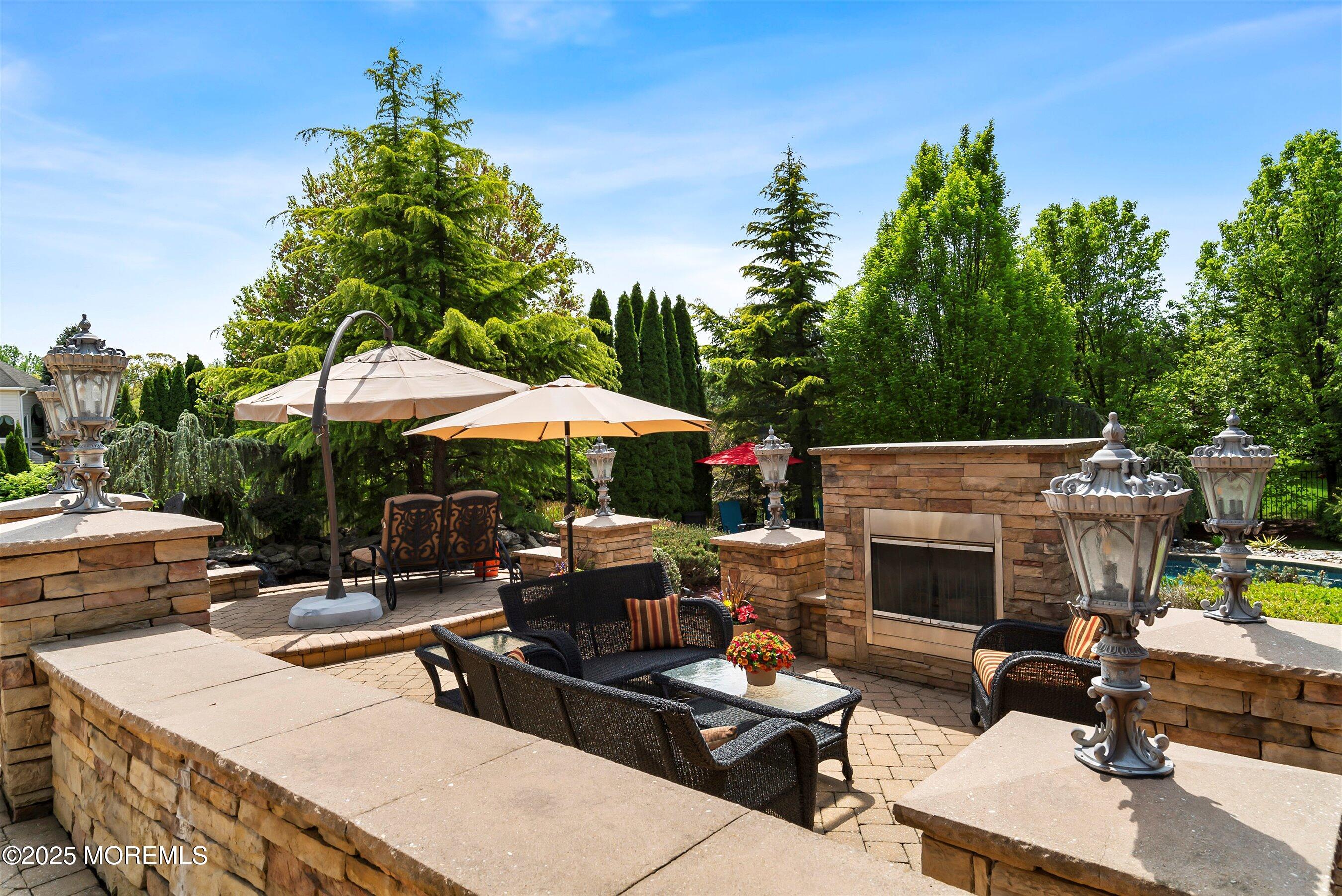 19 Gallant Fox Road
