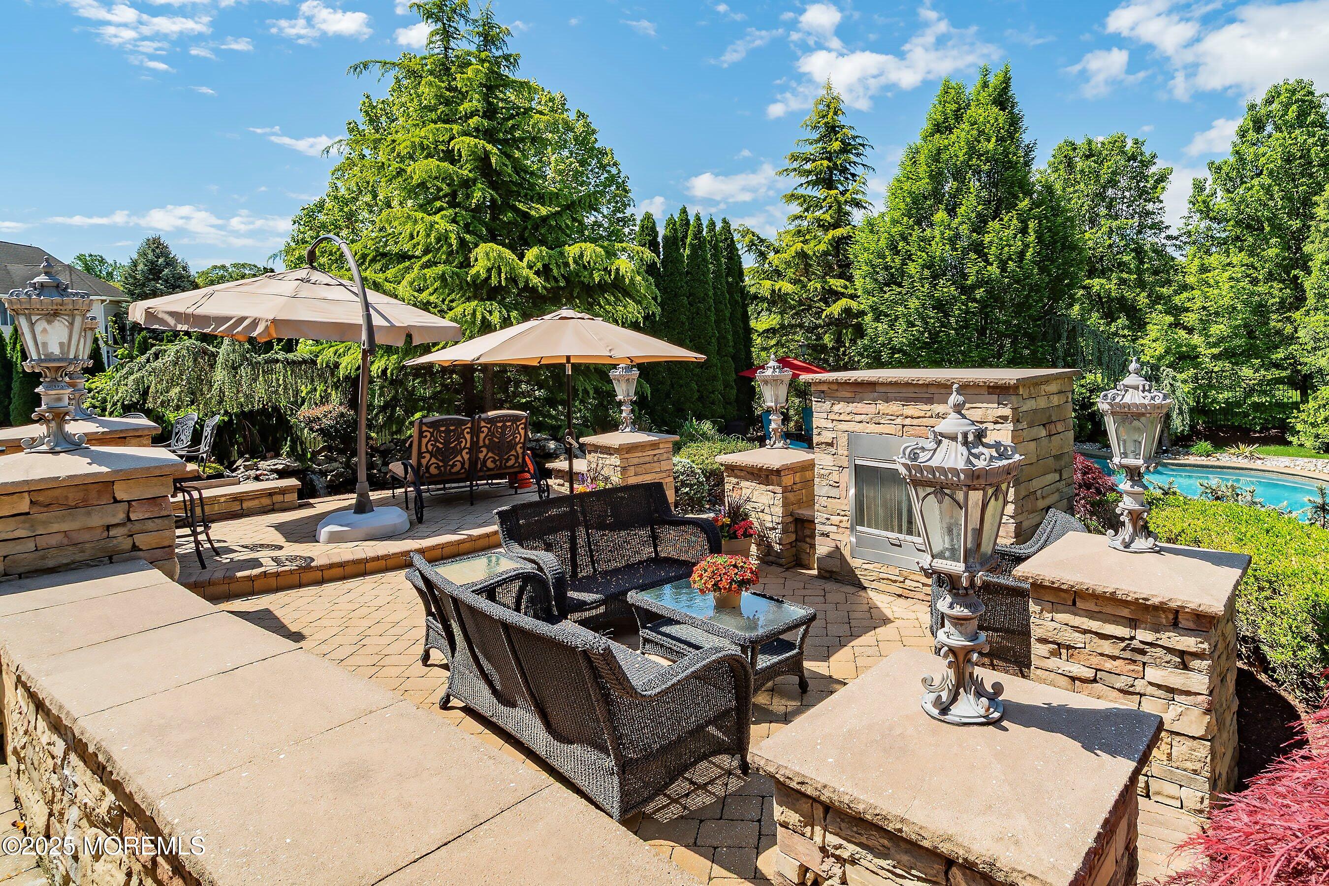 19 Gallant Fox Road