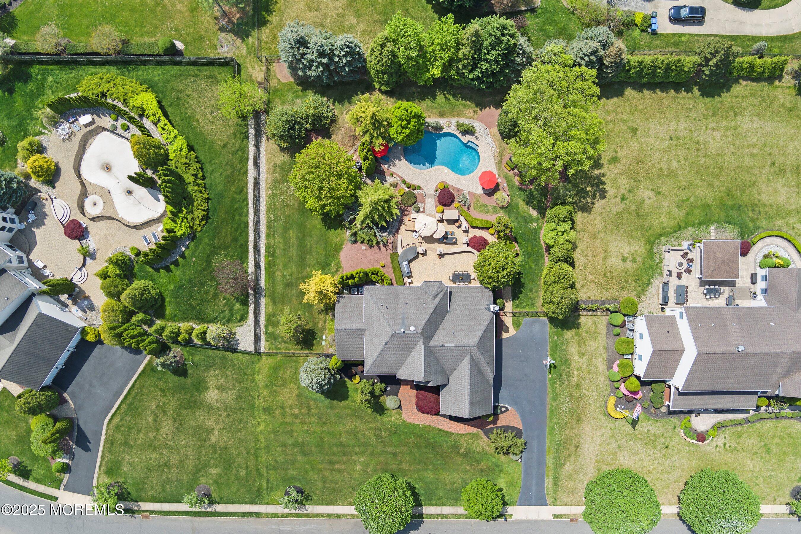 19 Gallant Fox Road