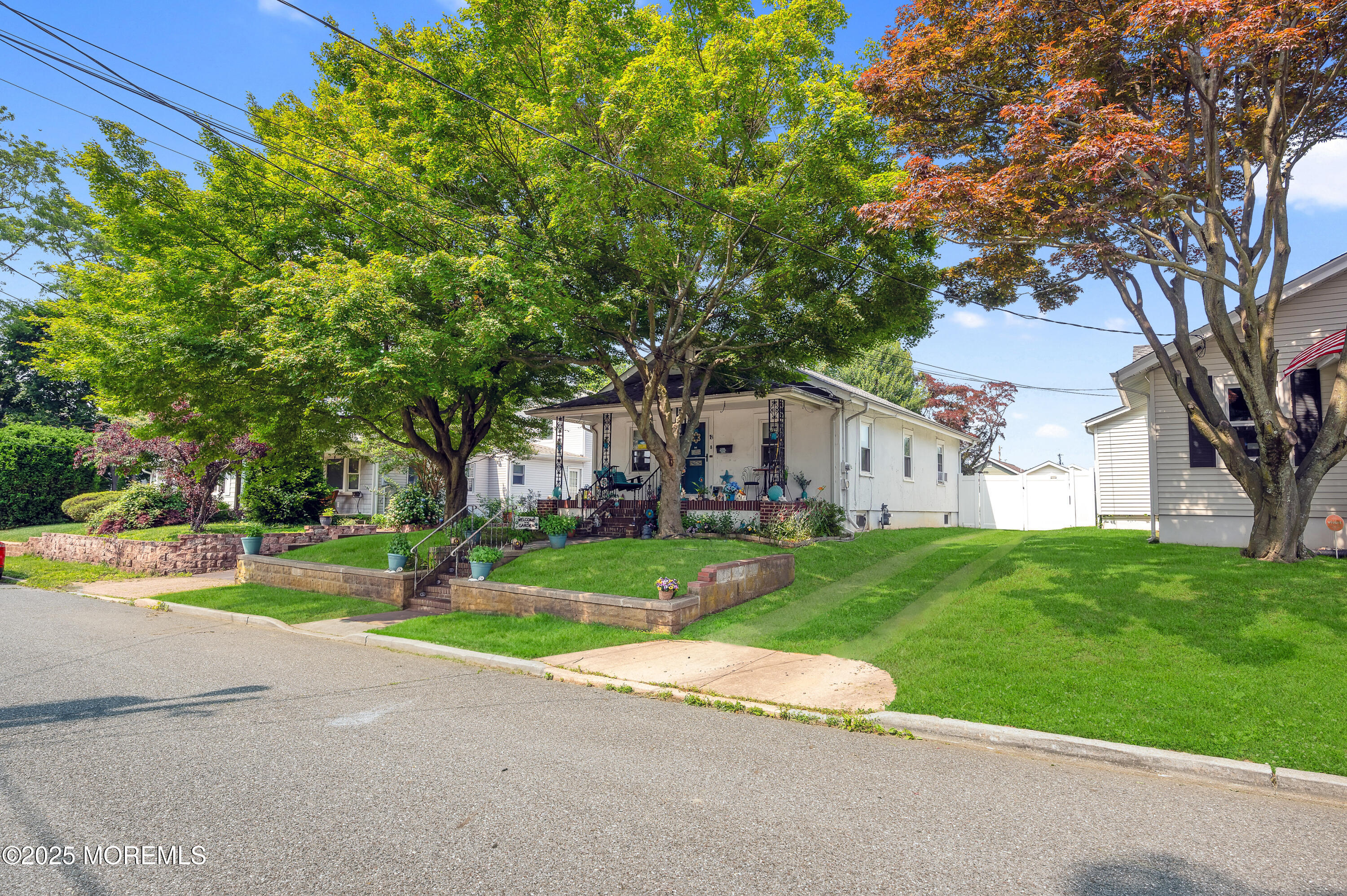 18 Slocum Street
