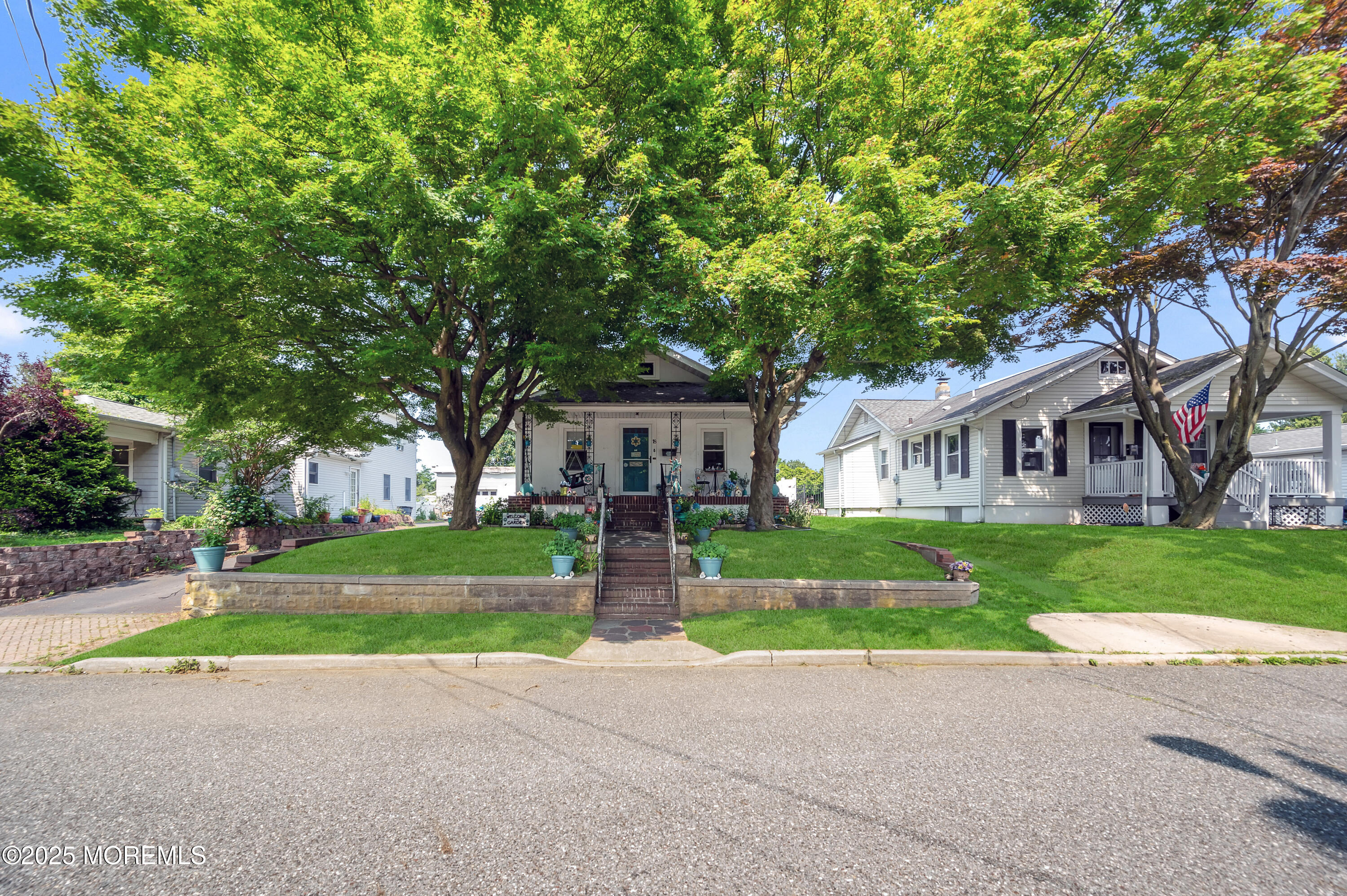18 Slocum Street
