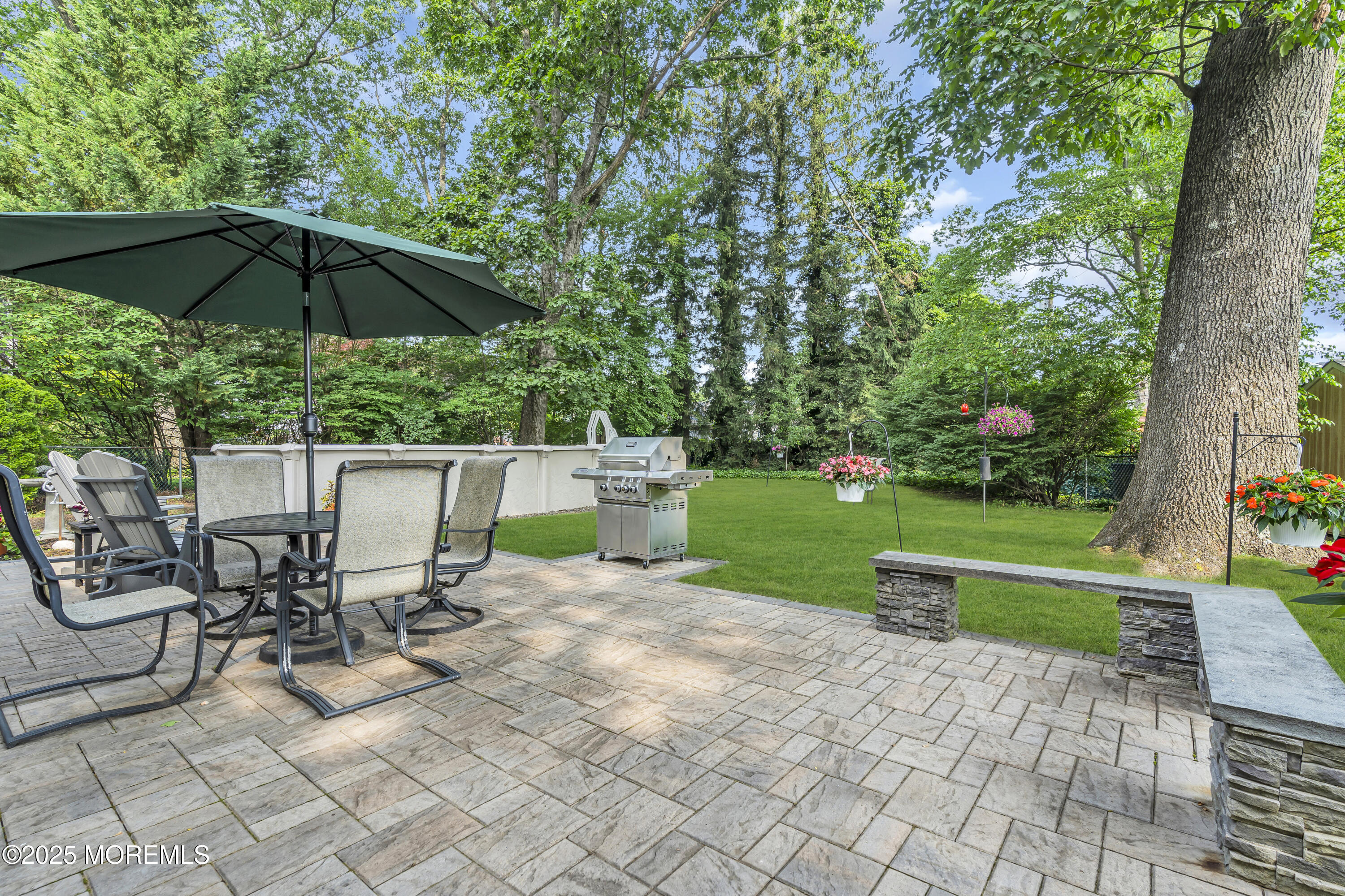 82 Ridge Road