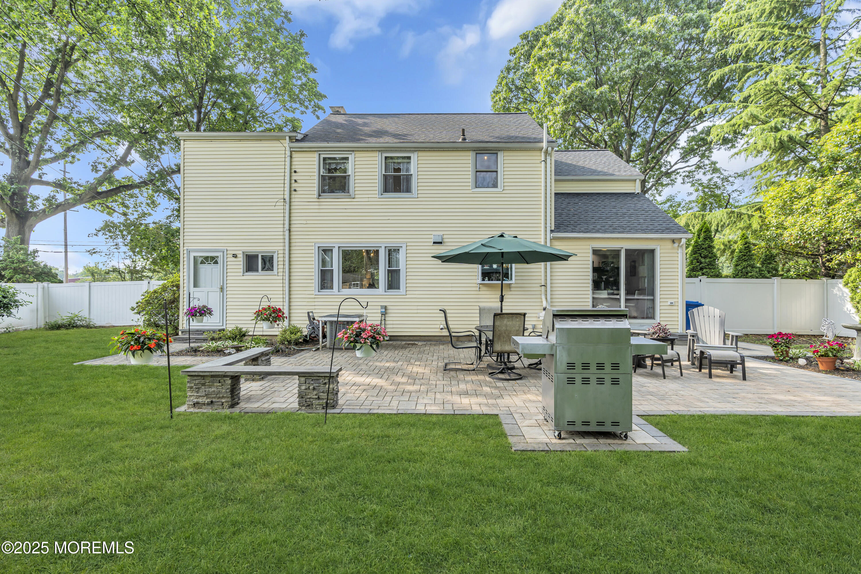 82 Ridge Road