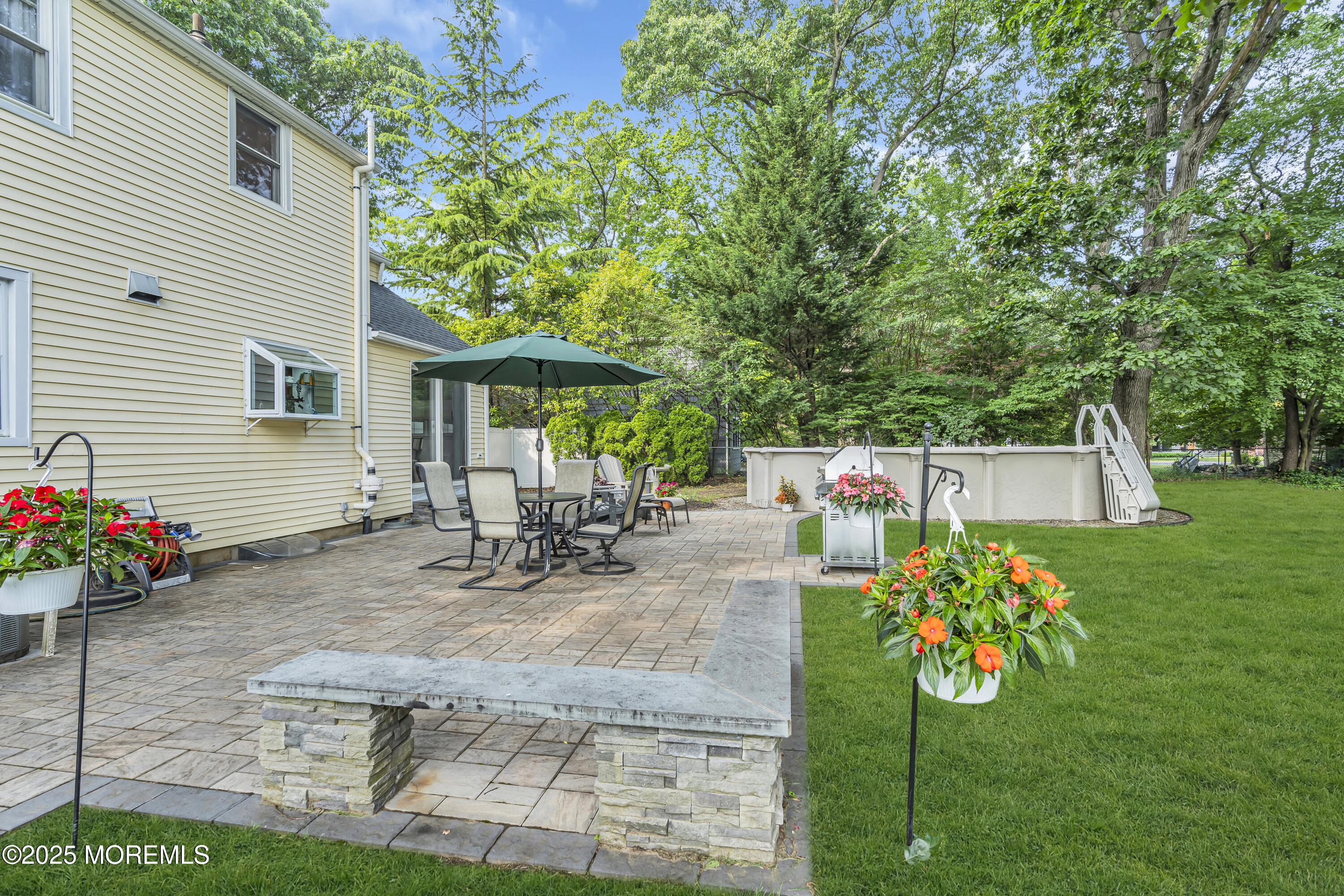 82 Ridge Road