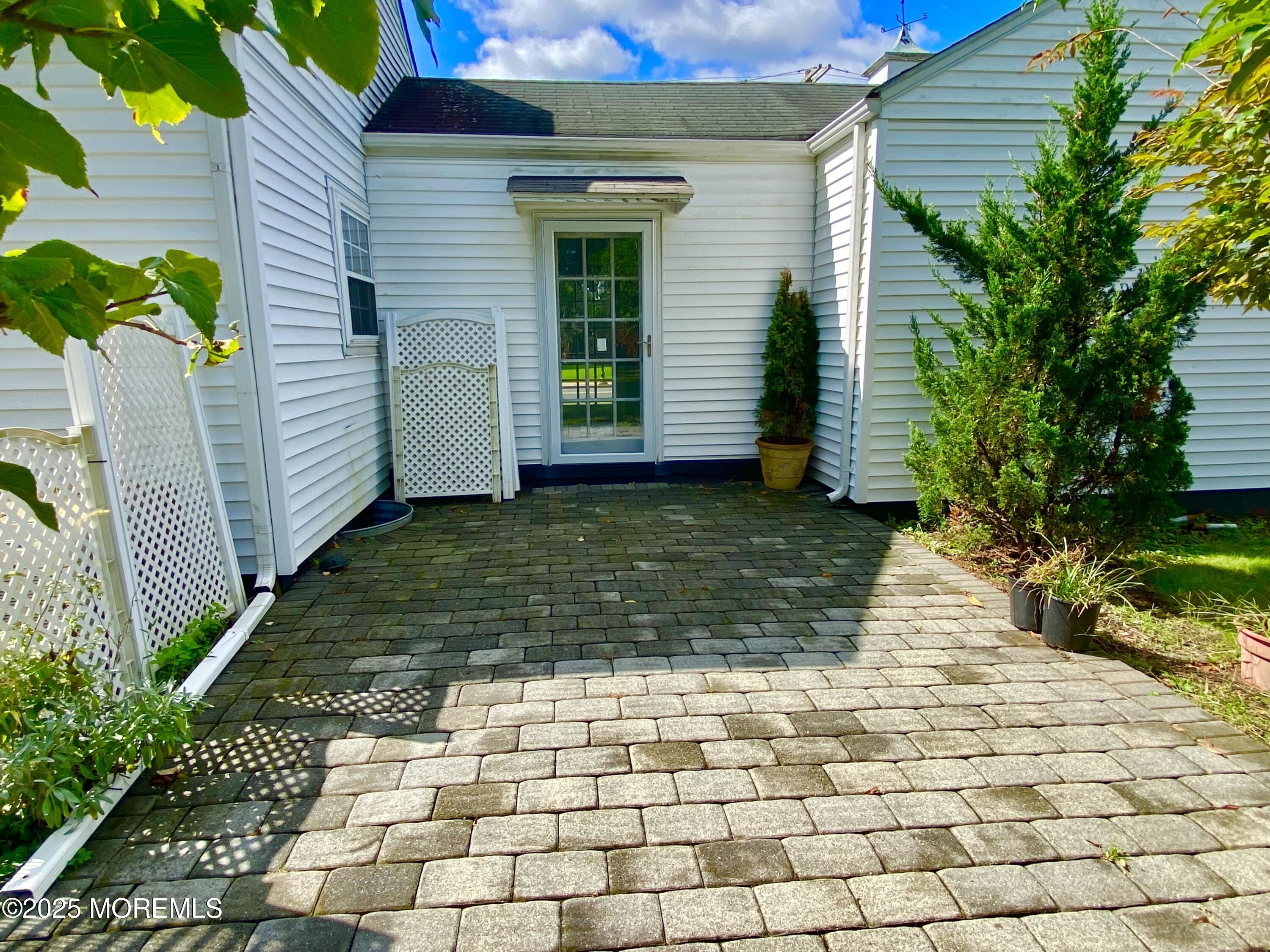 565 Prospect Avenue