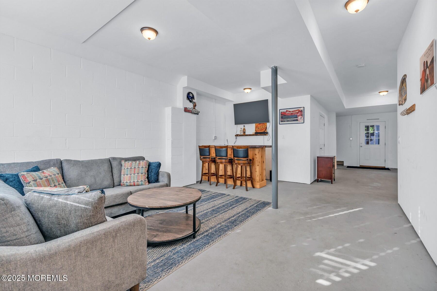 288 Bay Avenue