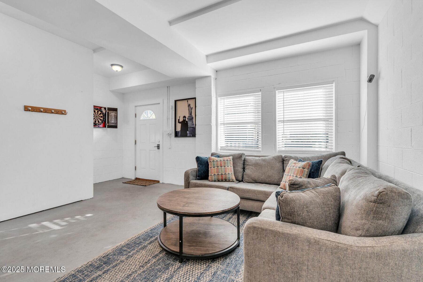 288 Bay Avenue