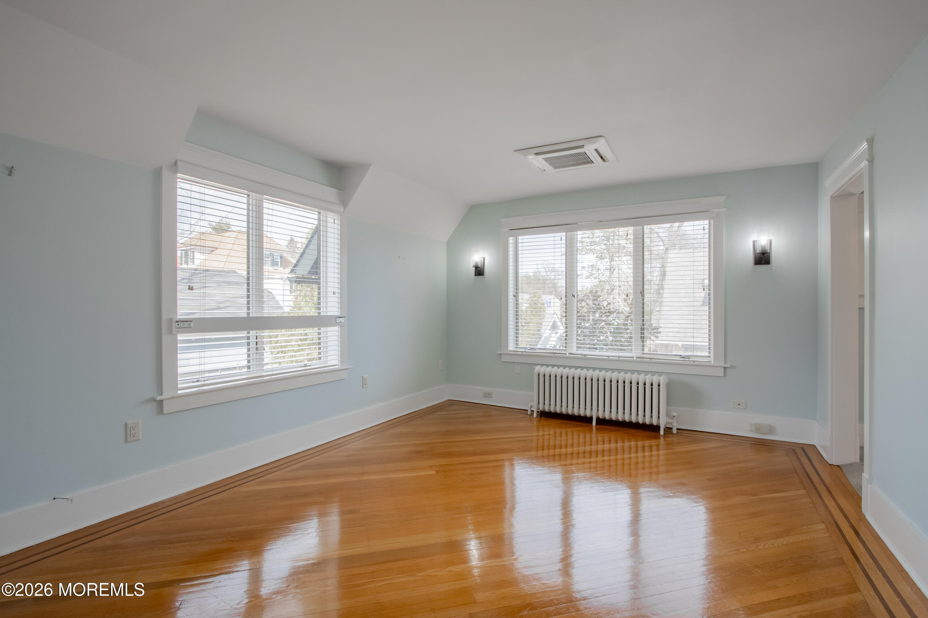 3 Monmouth Avenue