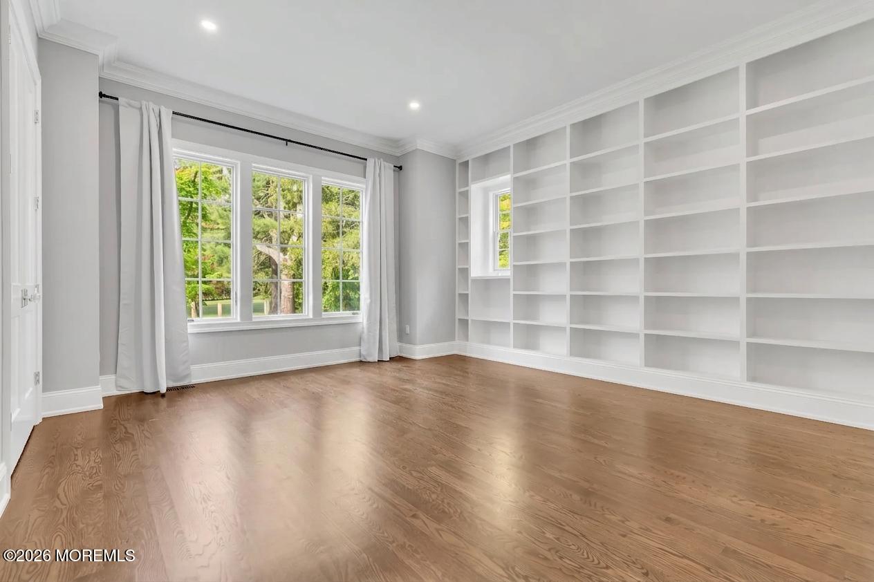 13 Buttonwood Lane
