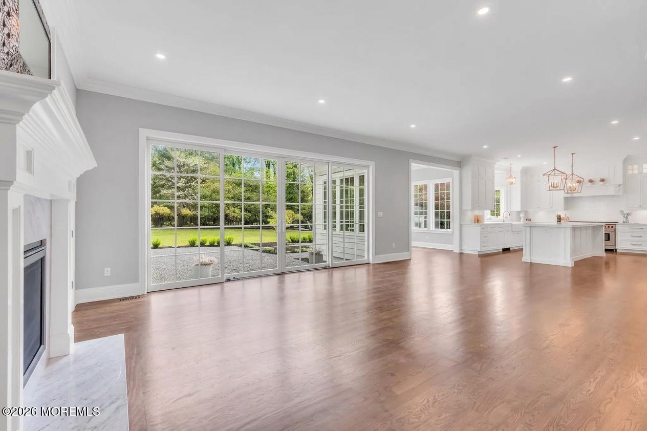 13 Buttonwood Lane