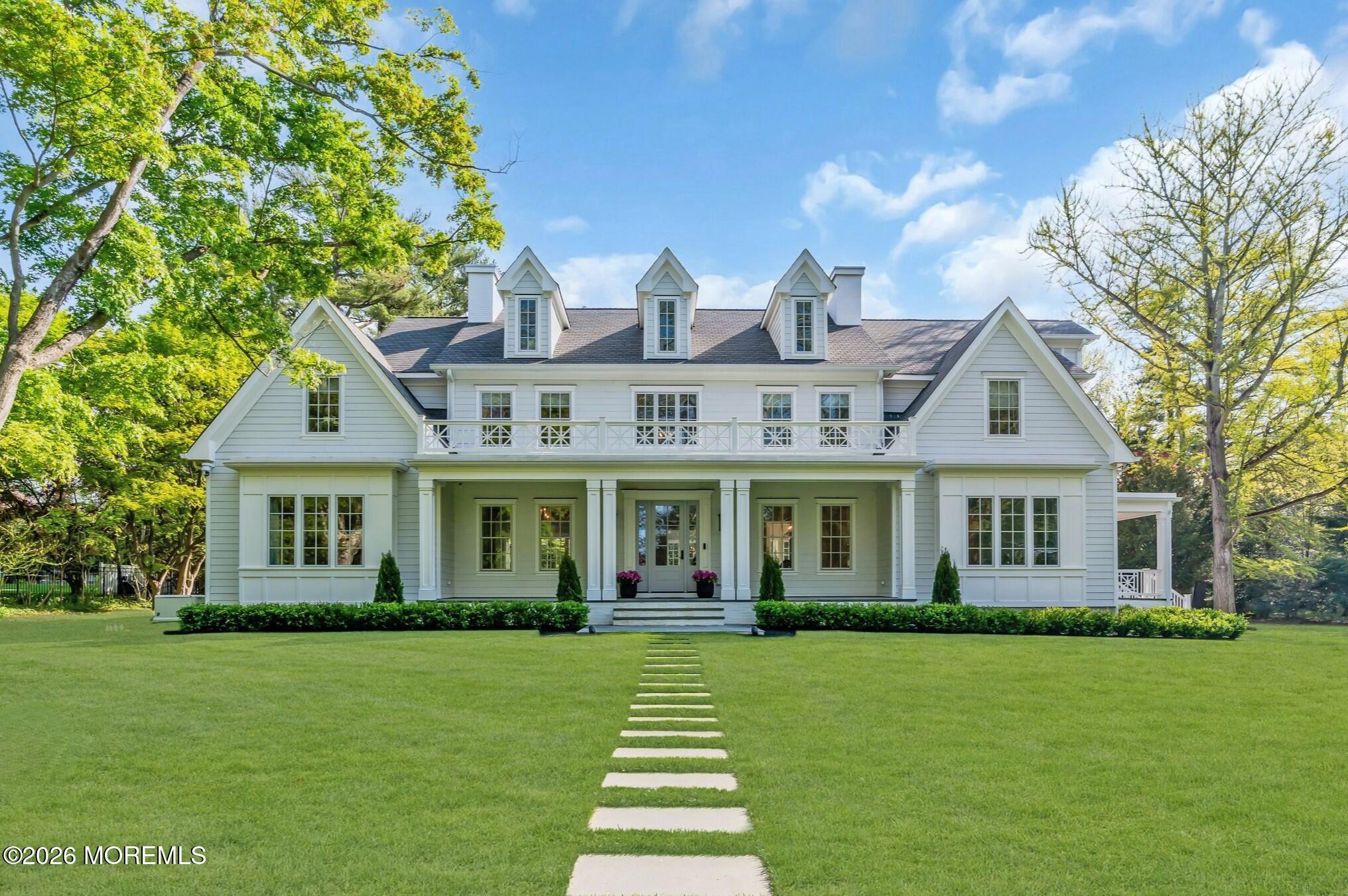 13 Buttonwood Lane