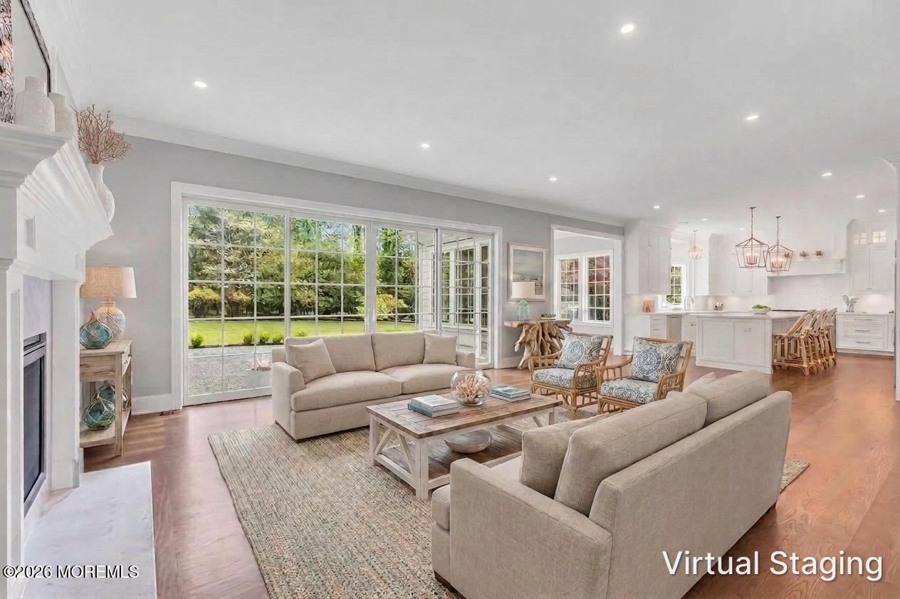 13 Buttonwood Lane