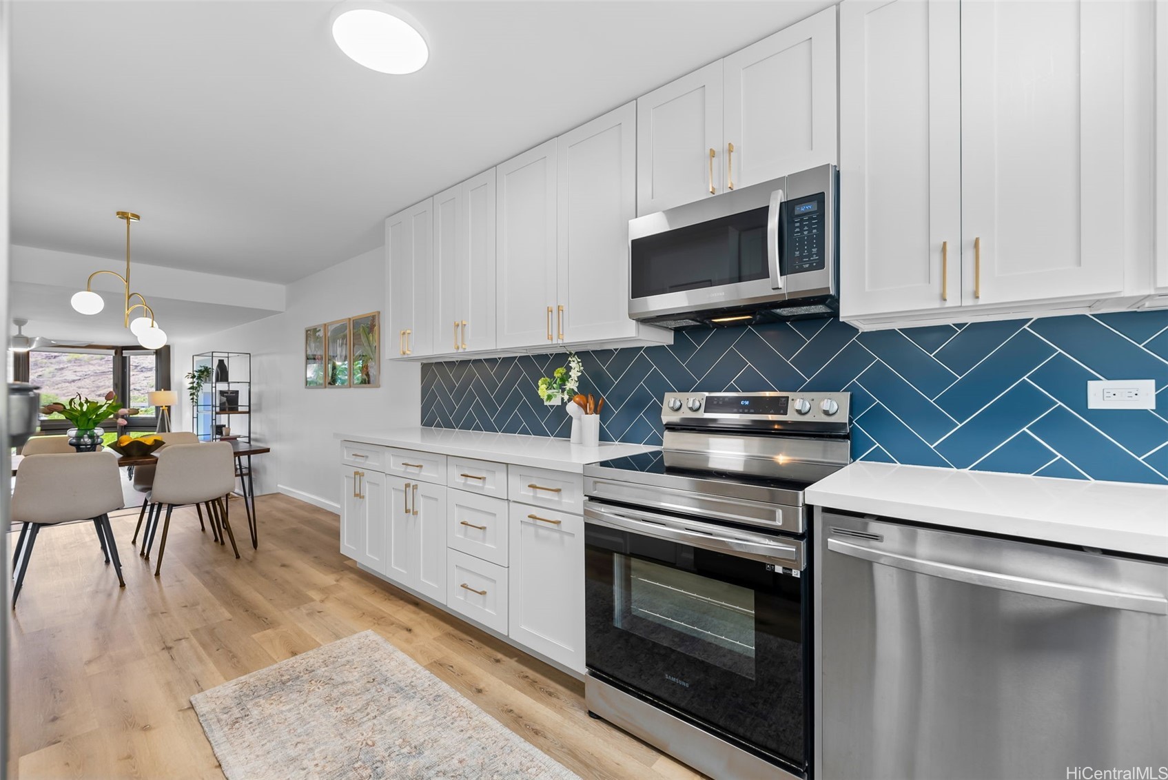 521 Hahaione Street 2-6H