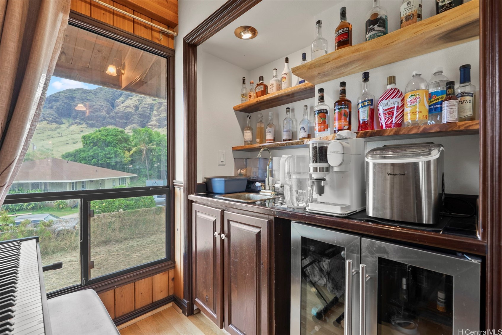 85-834 Piliuka Place