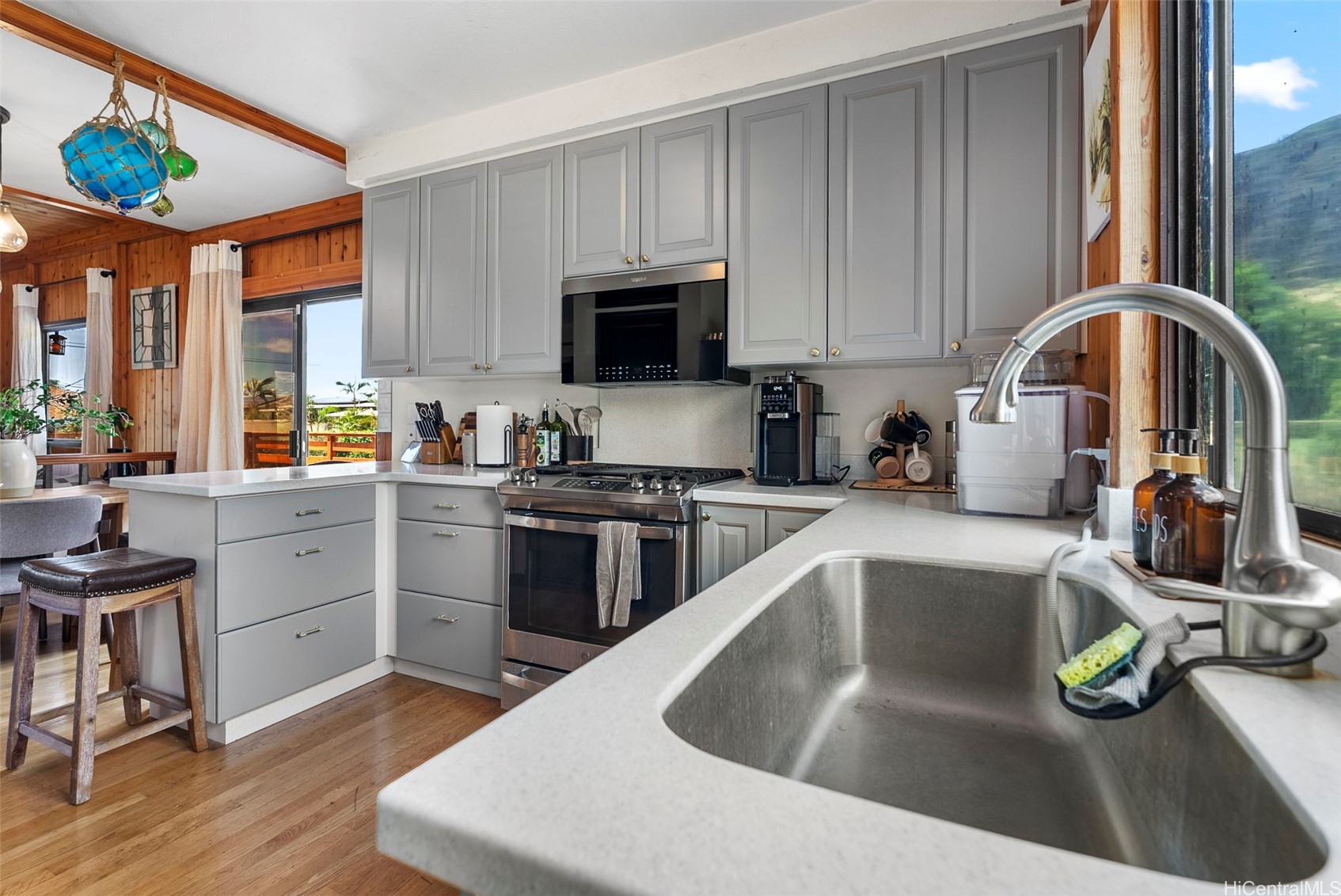85-834 Piliuka Place