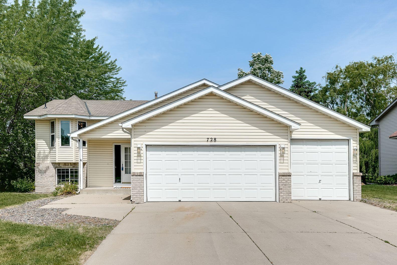 728 Countryside Road