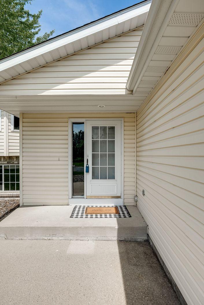 728 Countryside Road