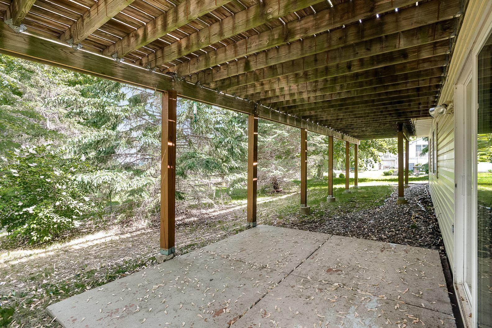 728 Countryside Road