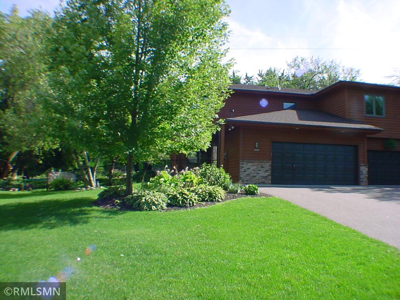 7312 Vinewood Court N