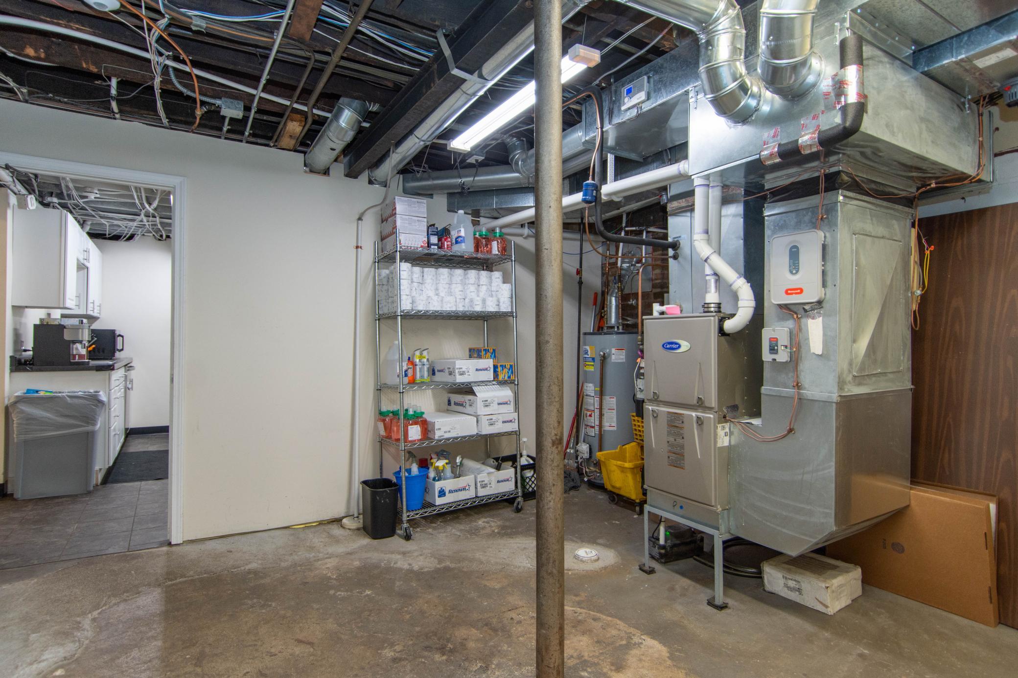 640-644 Grand Avenue